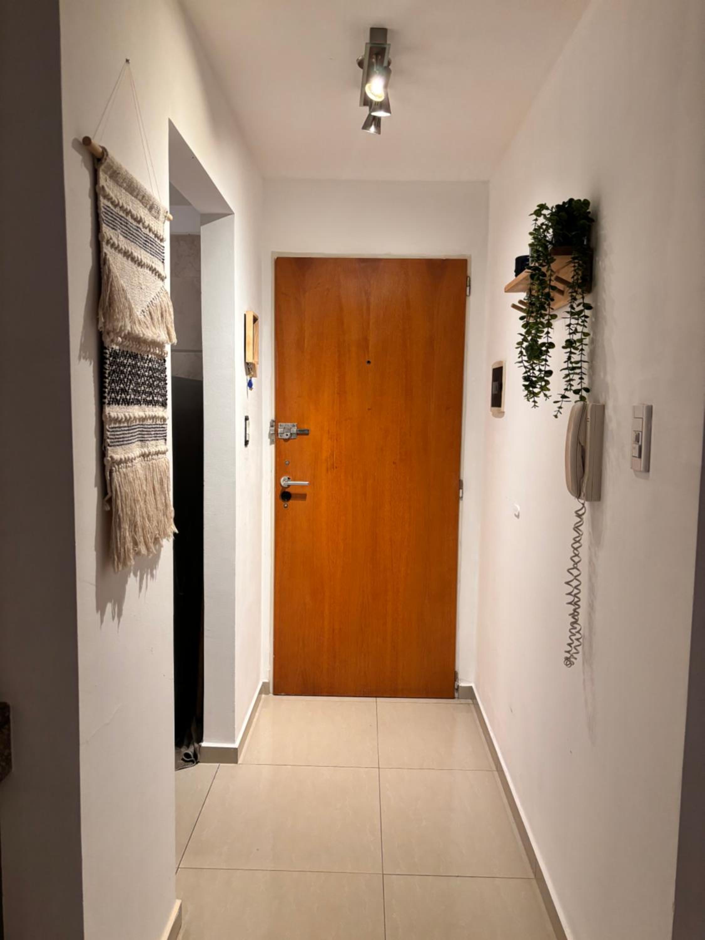 Apart in La Plata, elegante y equipado departamento
