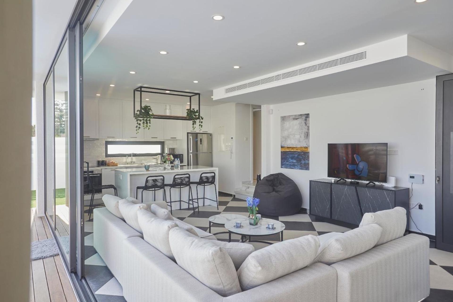 Ferienhaus mit Privatpool für 6 Personen ca 135 qm in Pernera, Südküste von Zypern