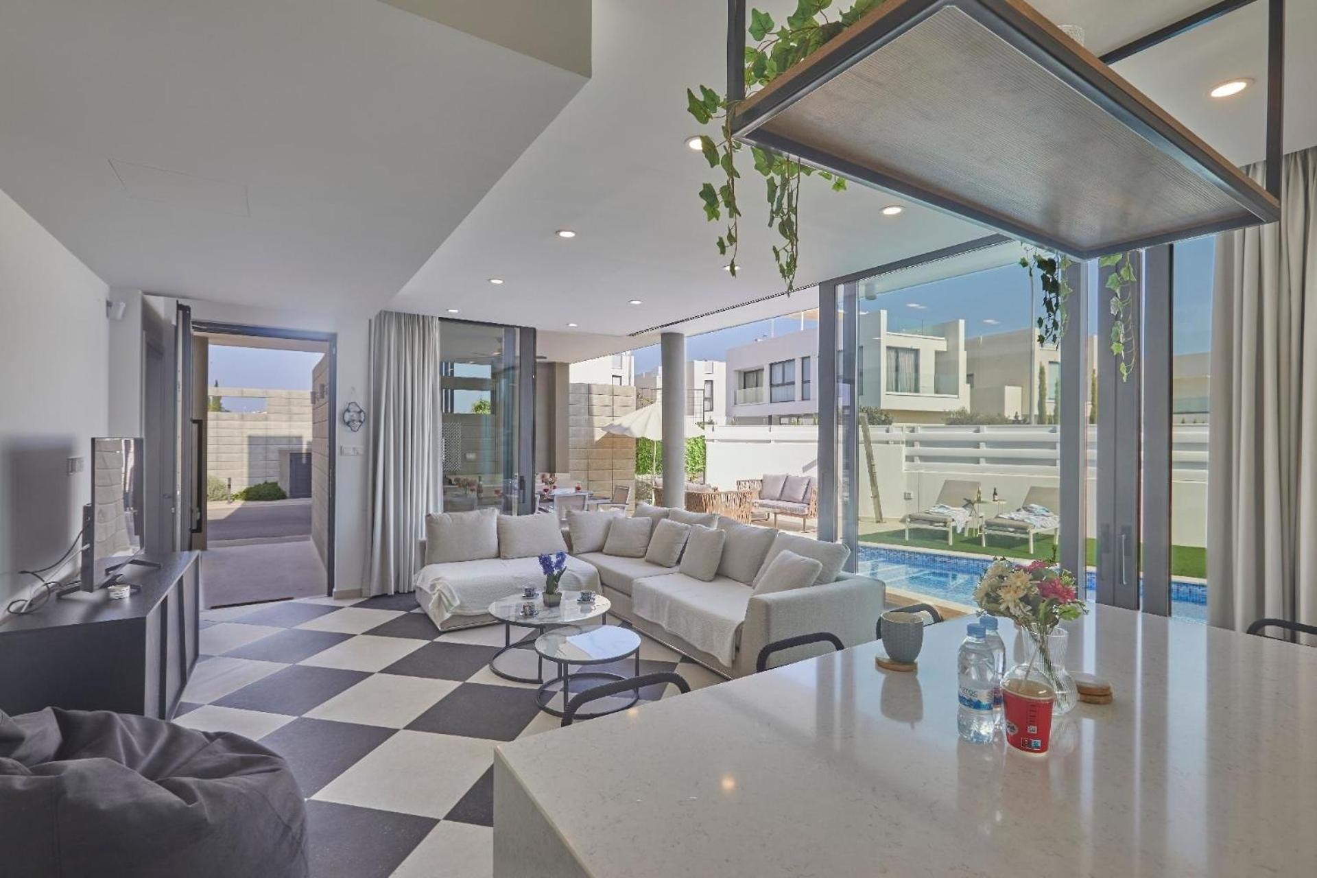 Ferienhaus mit Privatpool für 6 Personen ca 135 qm in Pernera, Südküste von Zypern