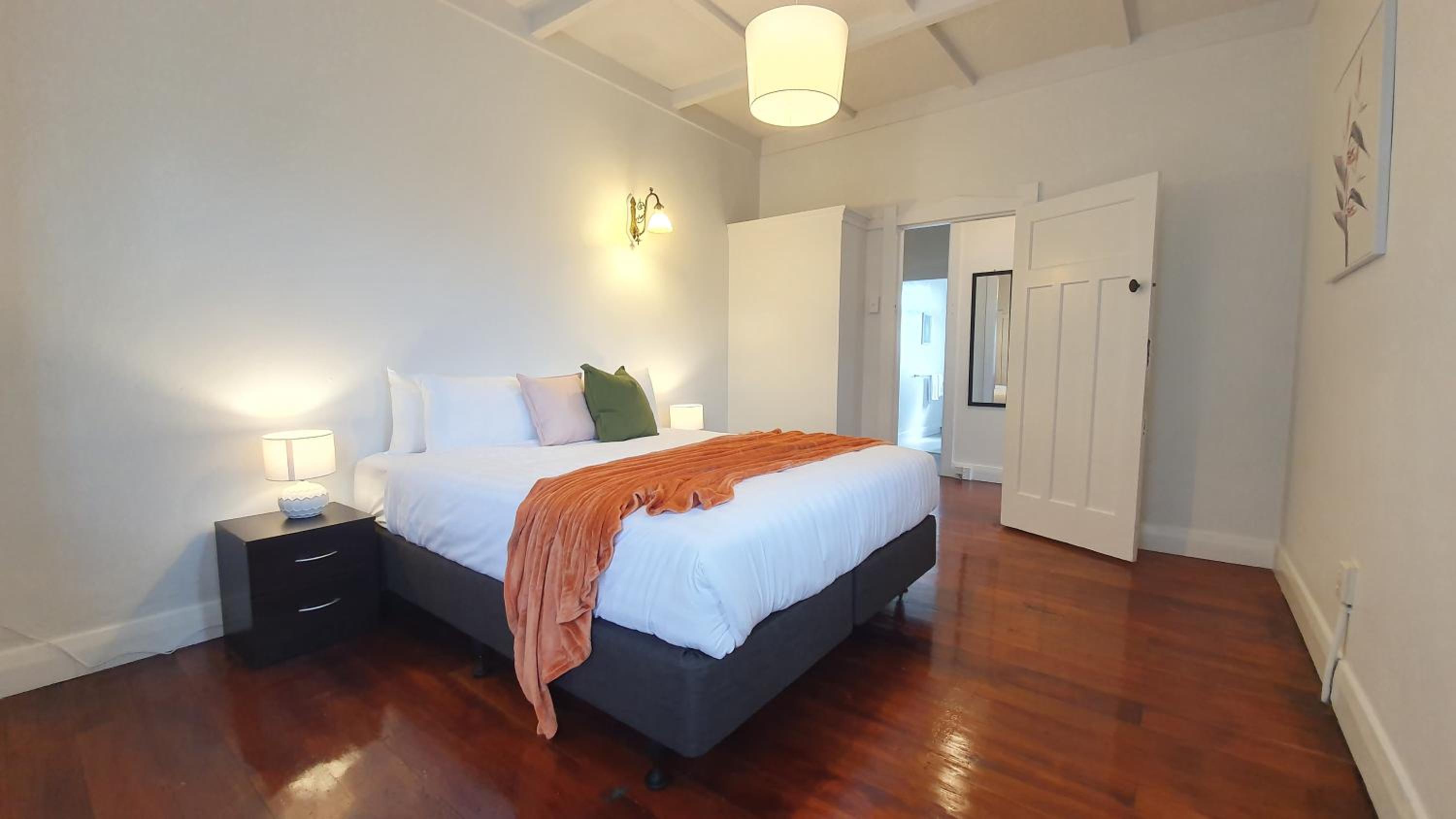 Kingsland Family Home