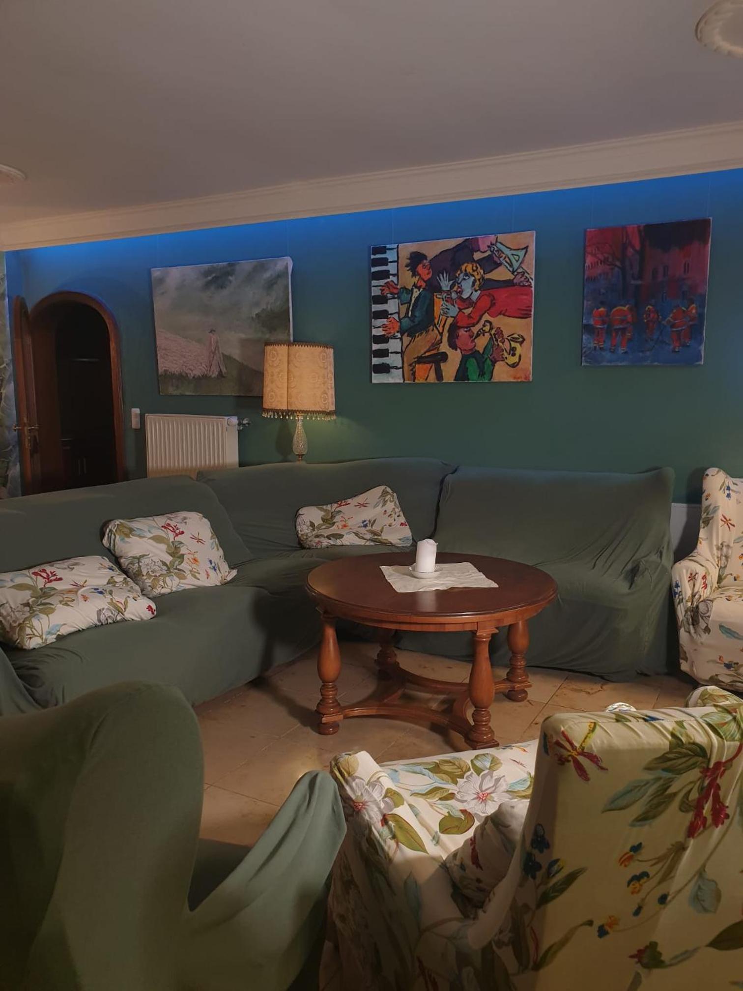 lounge