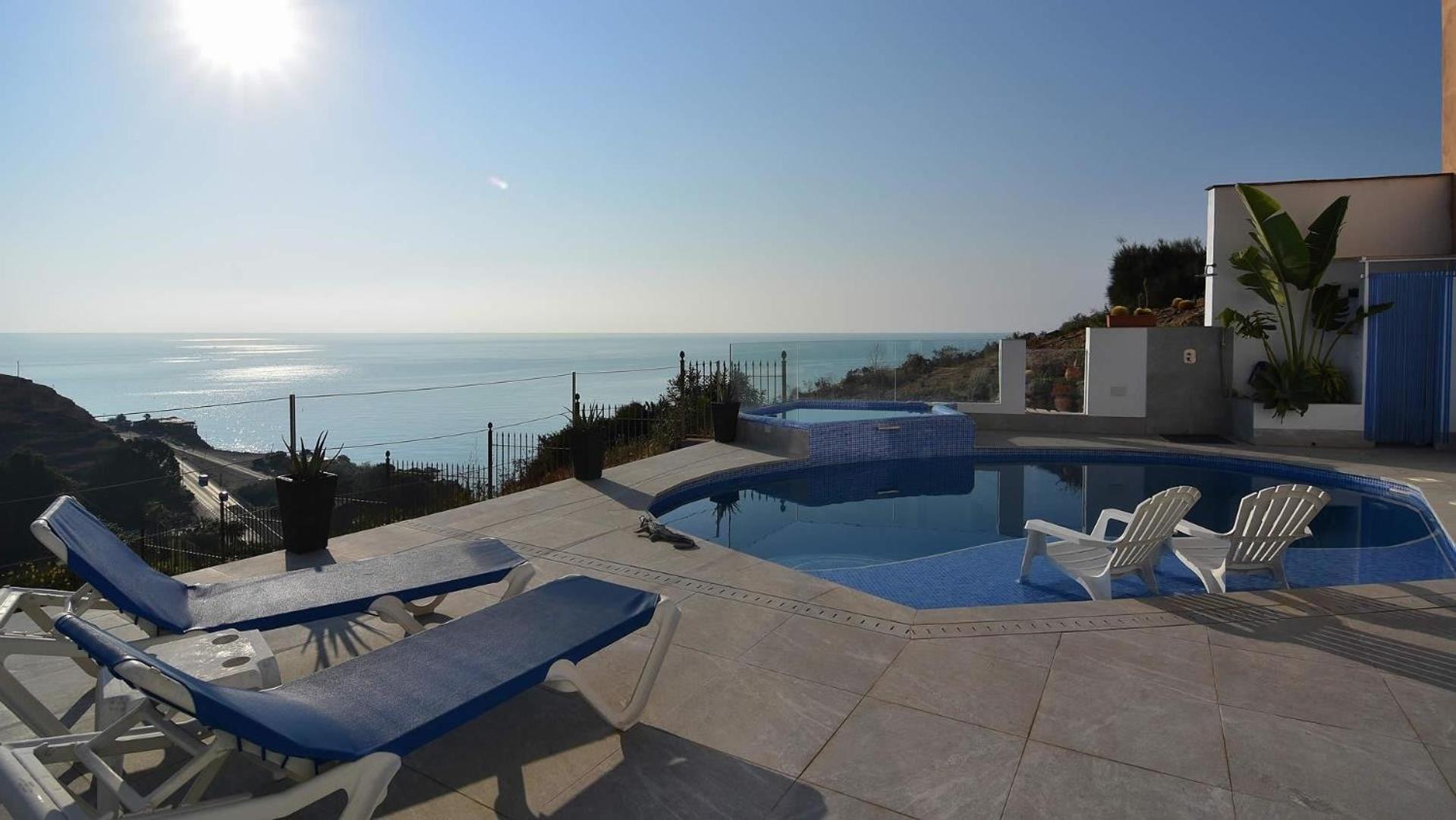 Ferienhaus mit Privatpool für 6 Personen ca 100 qm in Torrox Costa, Andalusien Costa del Sol view 3