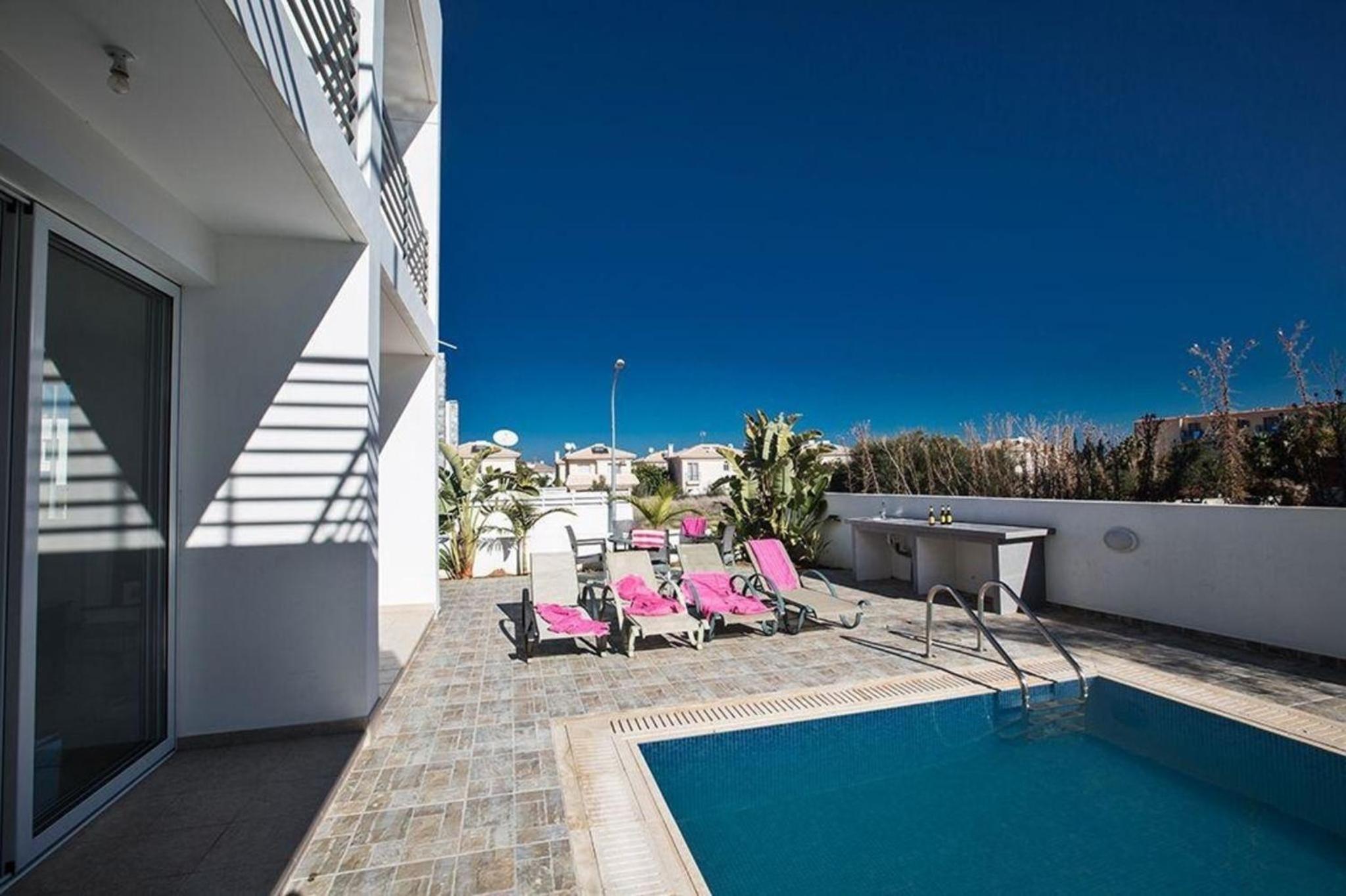 Ferienhaus mit Privatpool für 6 Personen ca 140 qm in Kapparis, Südküste von Zypern