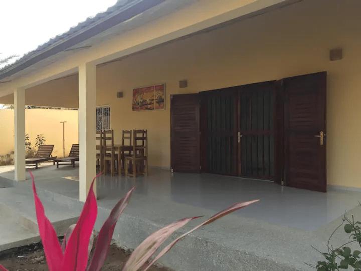 Chez Jacques Diatta - Piscine et Plage view 4