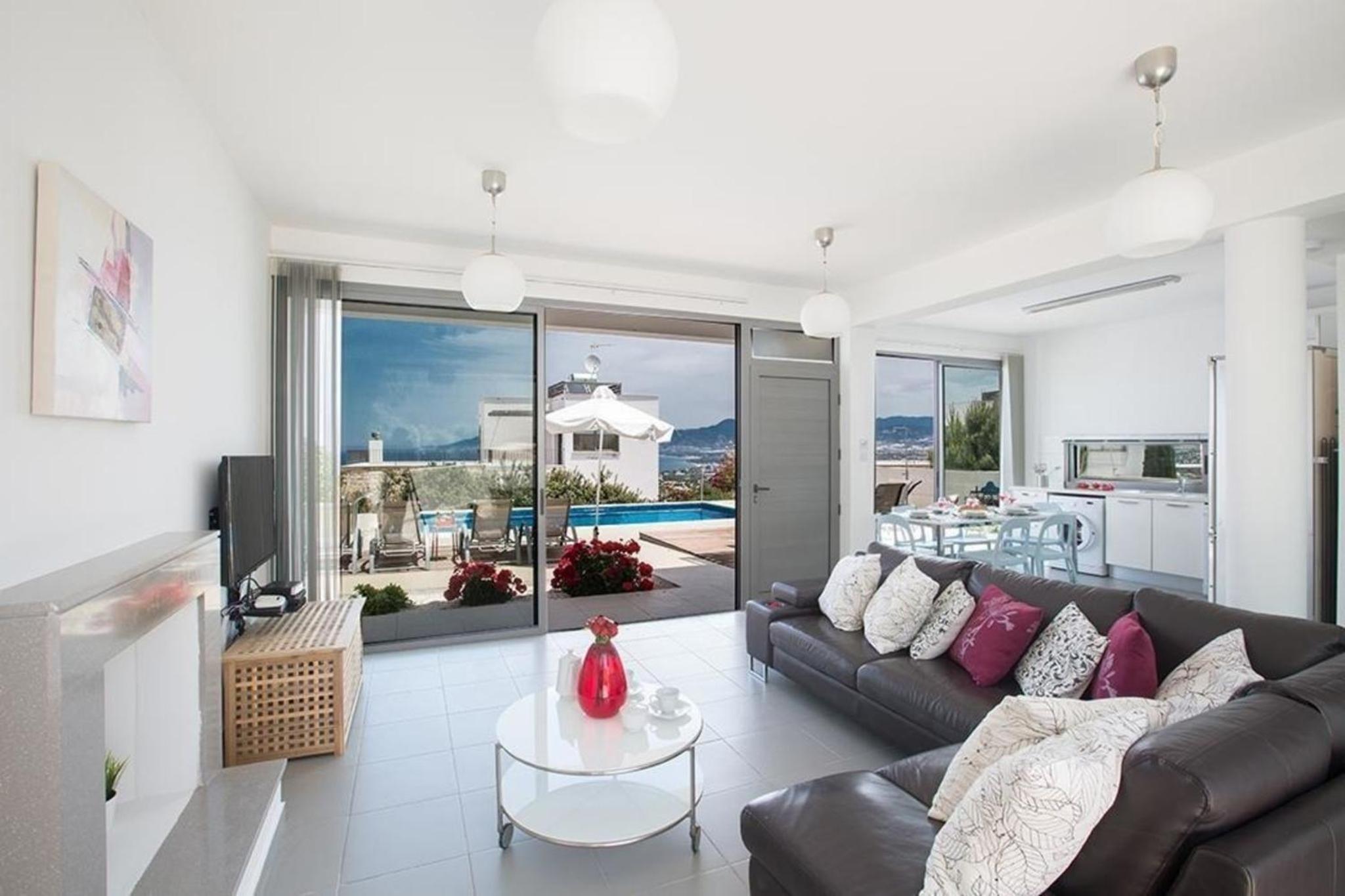 Ferienhaus mit Privatpool für 6 Personen ca 125 qm in Latchi, Westküste von Zypern Halbinsel Akamas