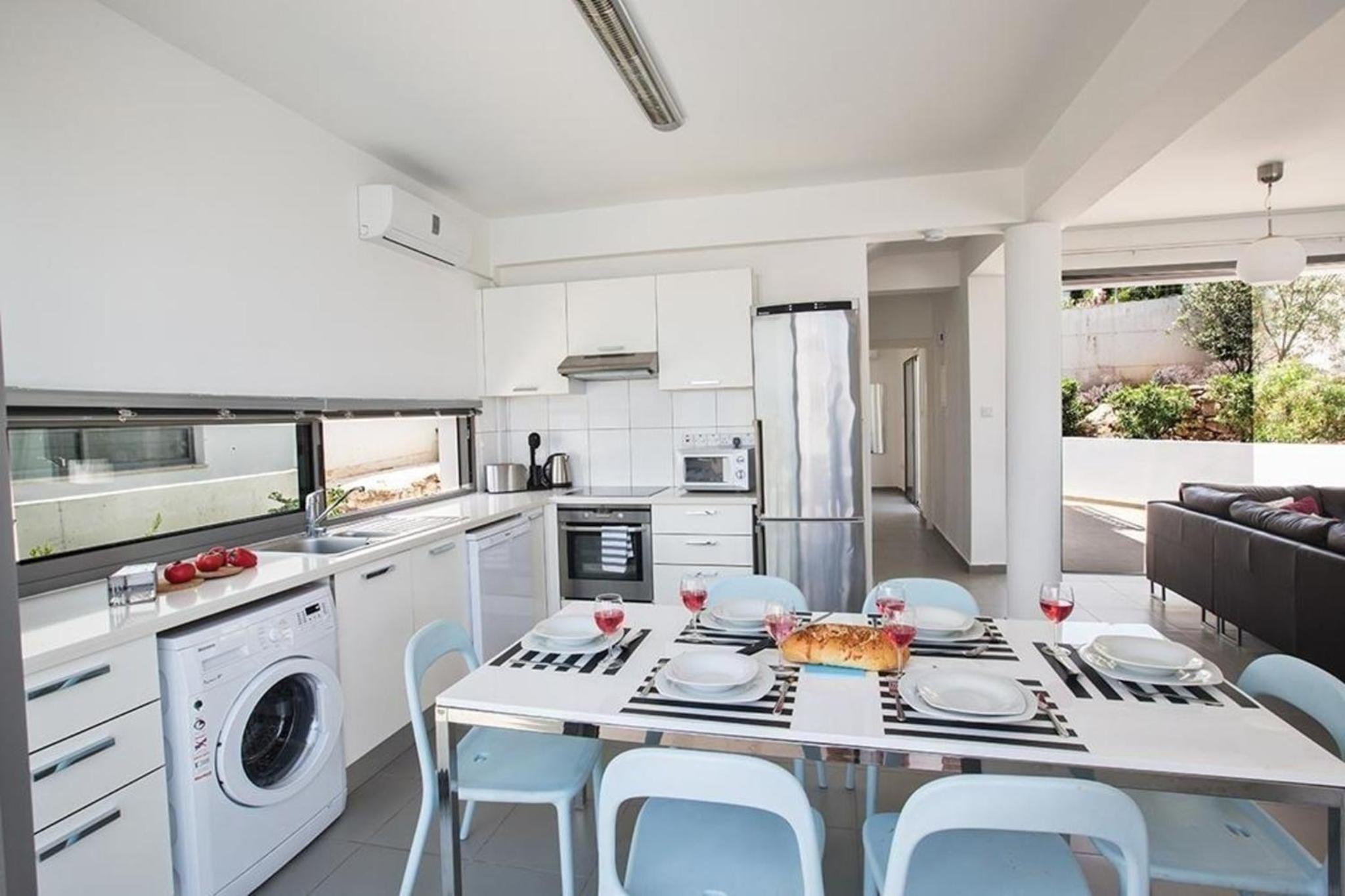 Ferienhaus mit Privatpool für 6 Personen ca 125 qm in Latchi, Westküste von Zypern Halbinsel Akamas