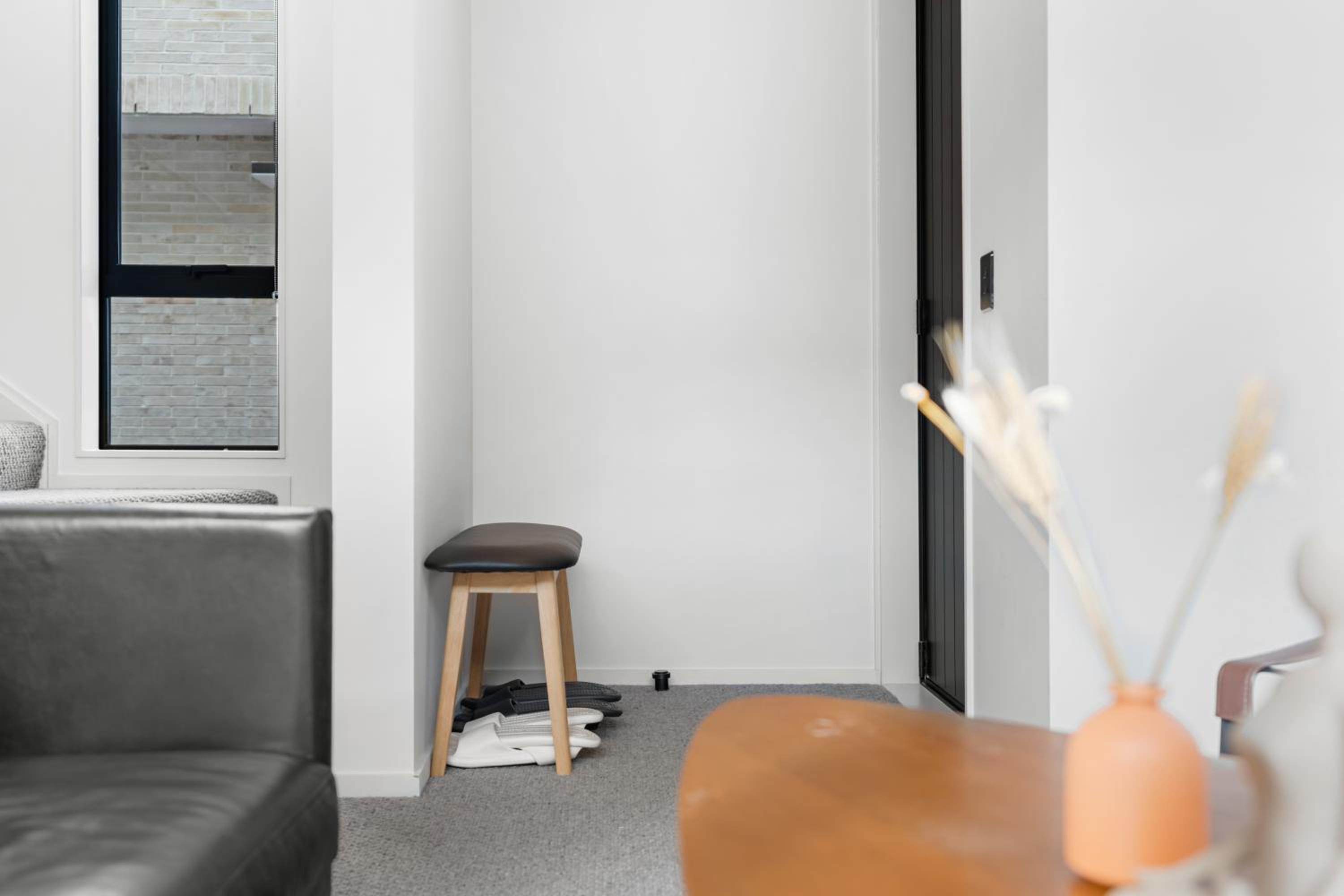 Luxurious City Retreat 3 Bed 3 Bath Near CBD view 3