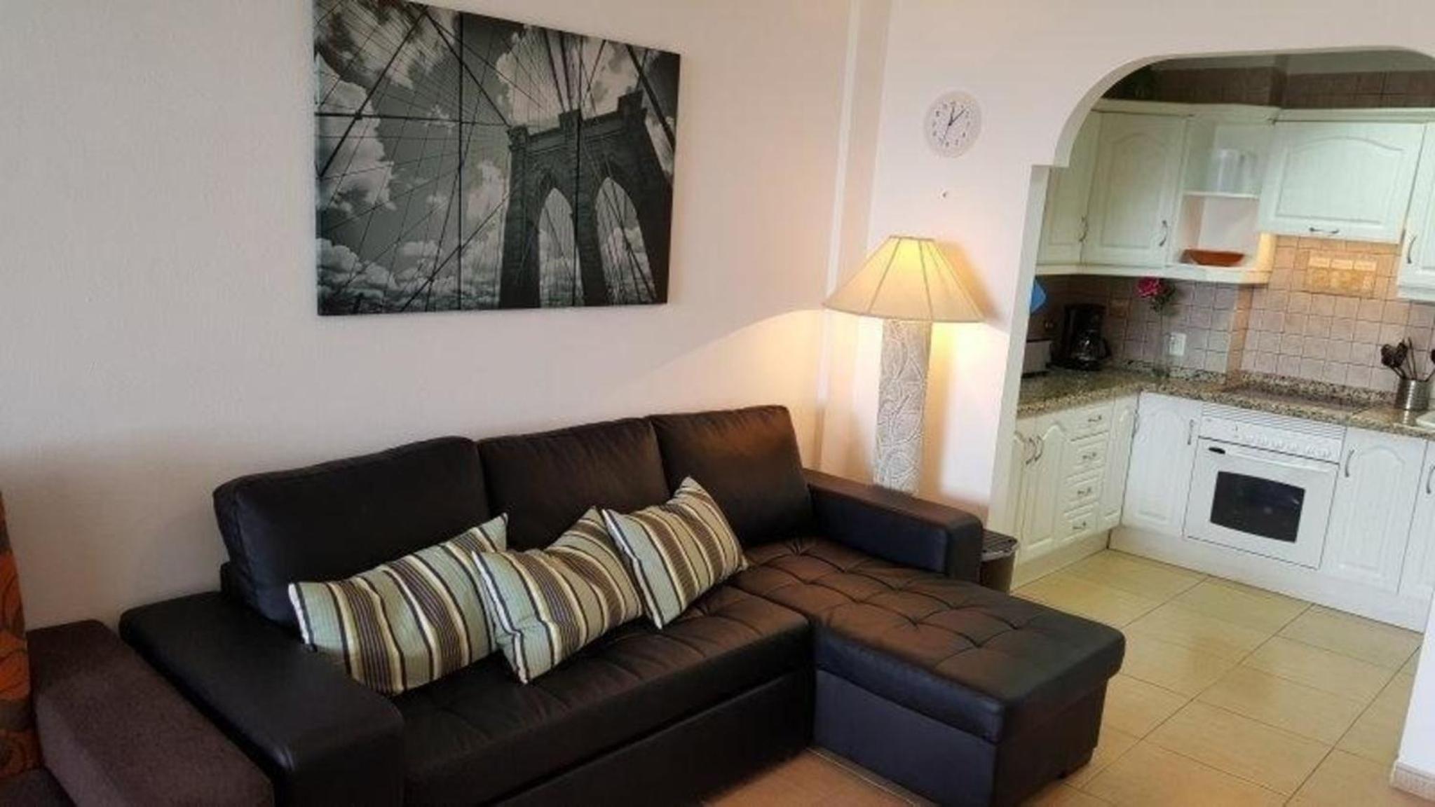 Apartment Jacaranda Mit Pool