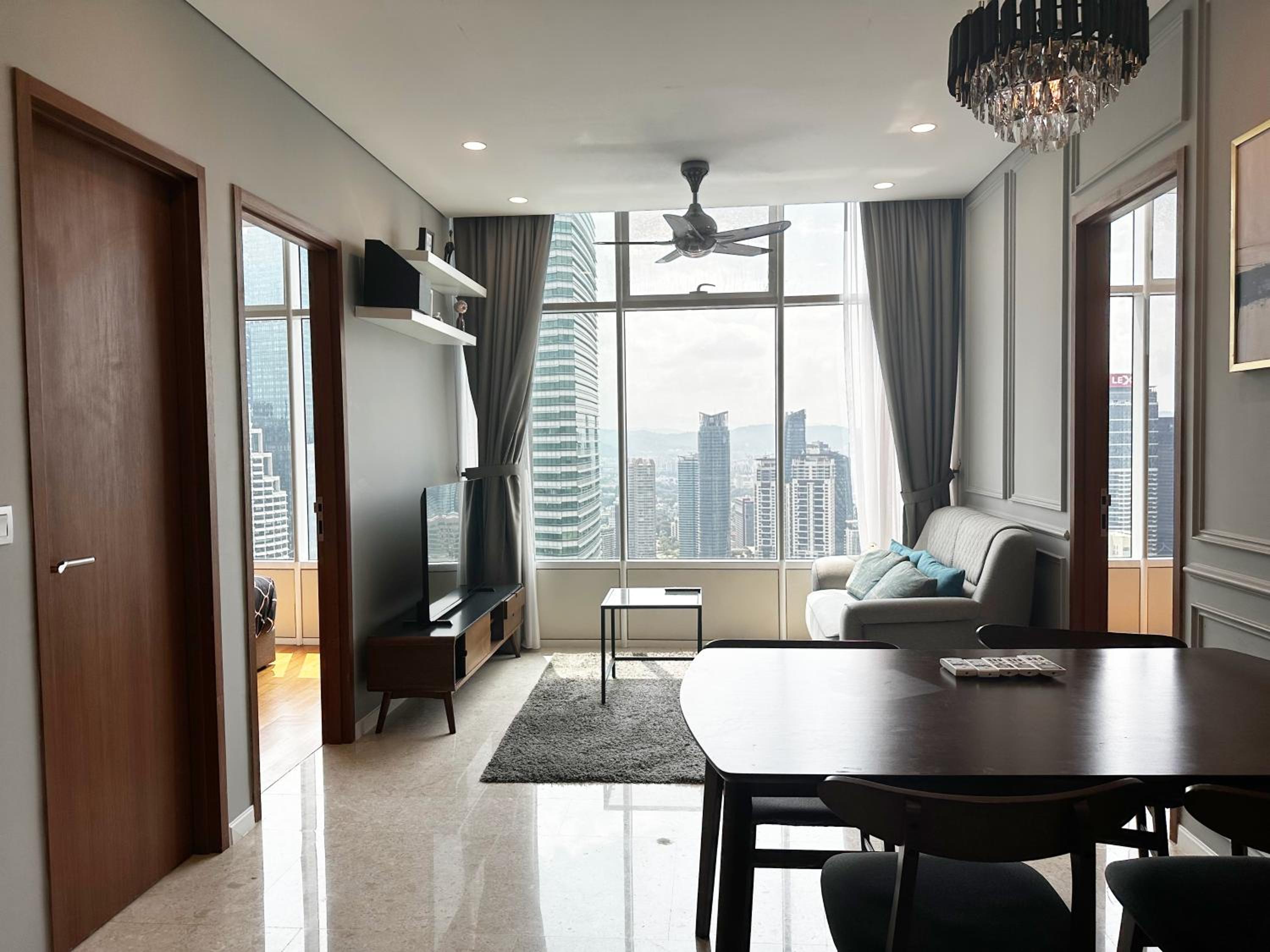 High Floor Lux Apartment Across KLCC