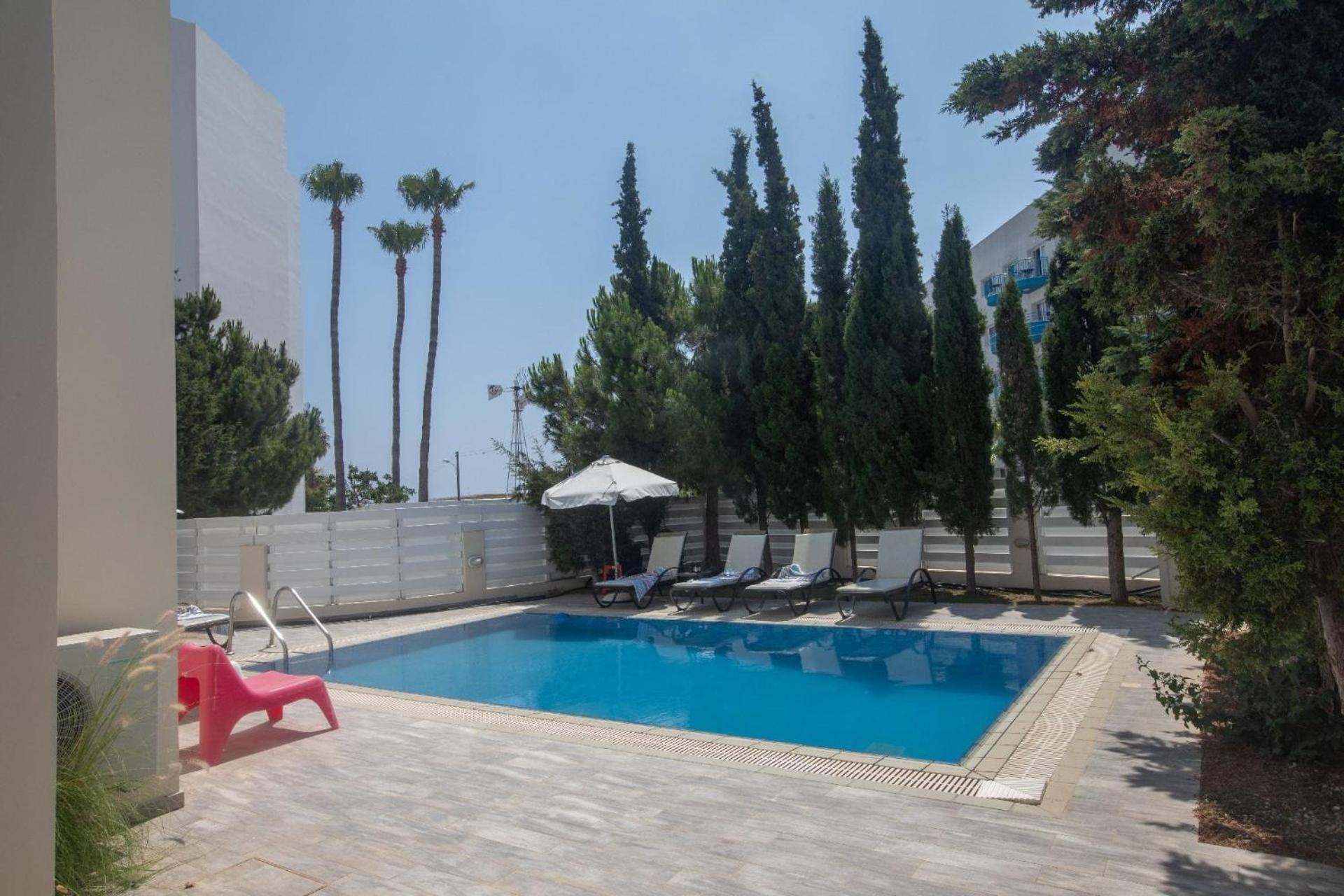 Ferienhaus mit Privatpool für 7 Personen ca 145 qm in Pernera, Südküste von Zypern