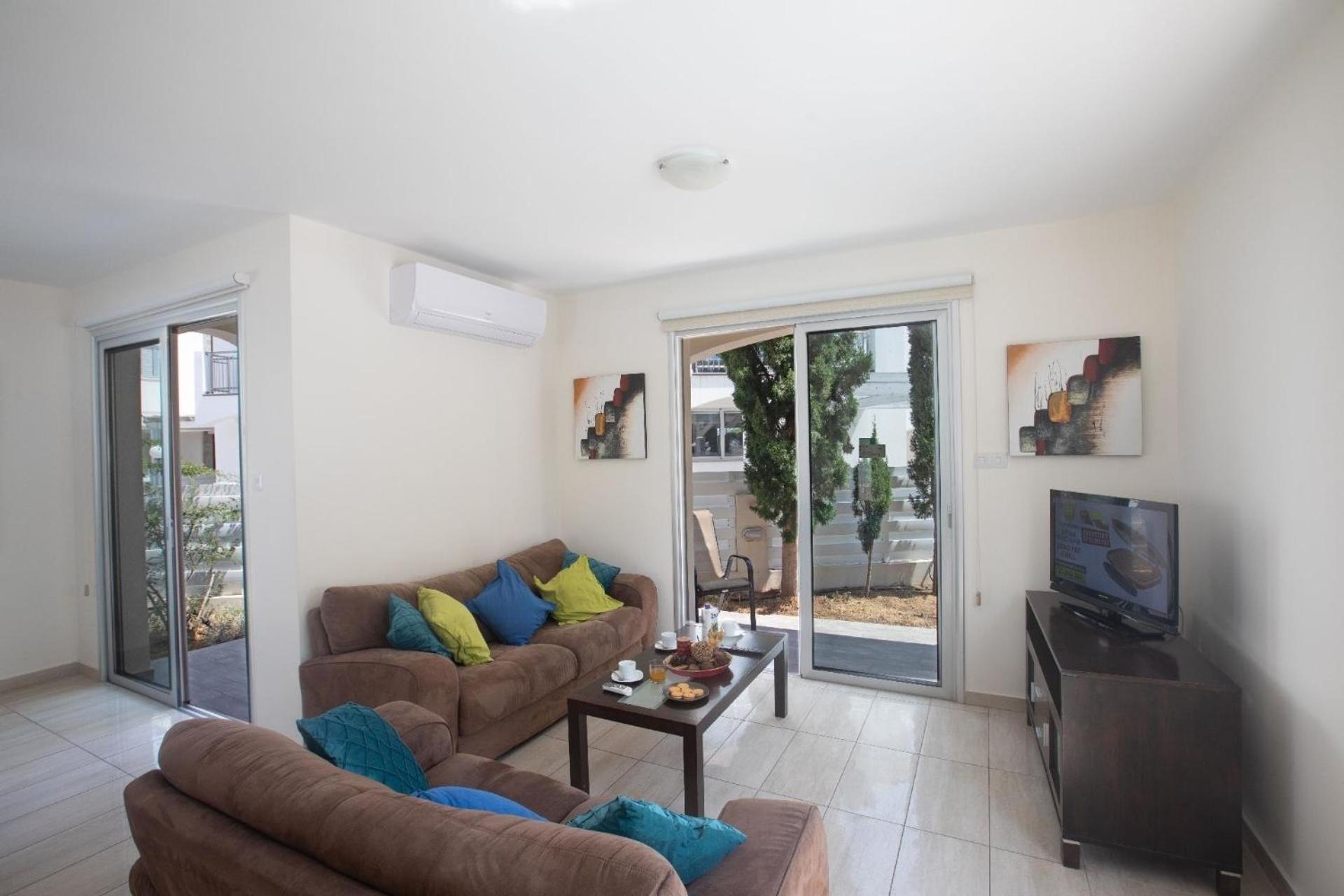 Ferienhaus mit Privatpool für 7 Personen ca 145 qm in Pernera, Südküste von Zypern