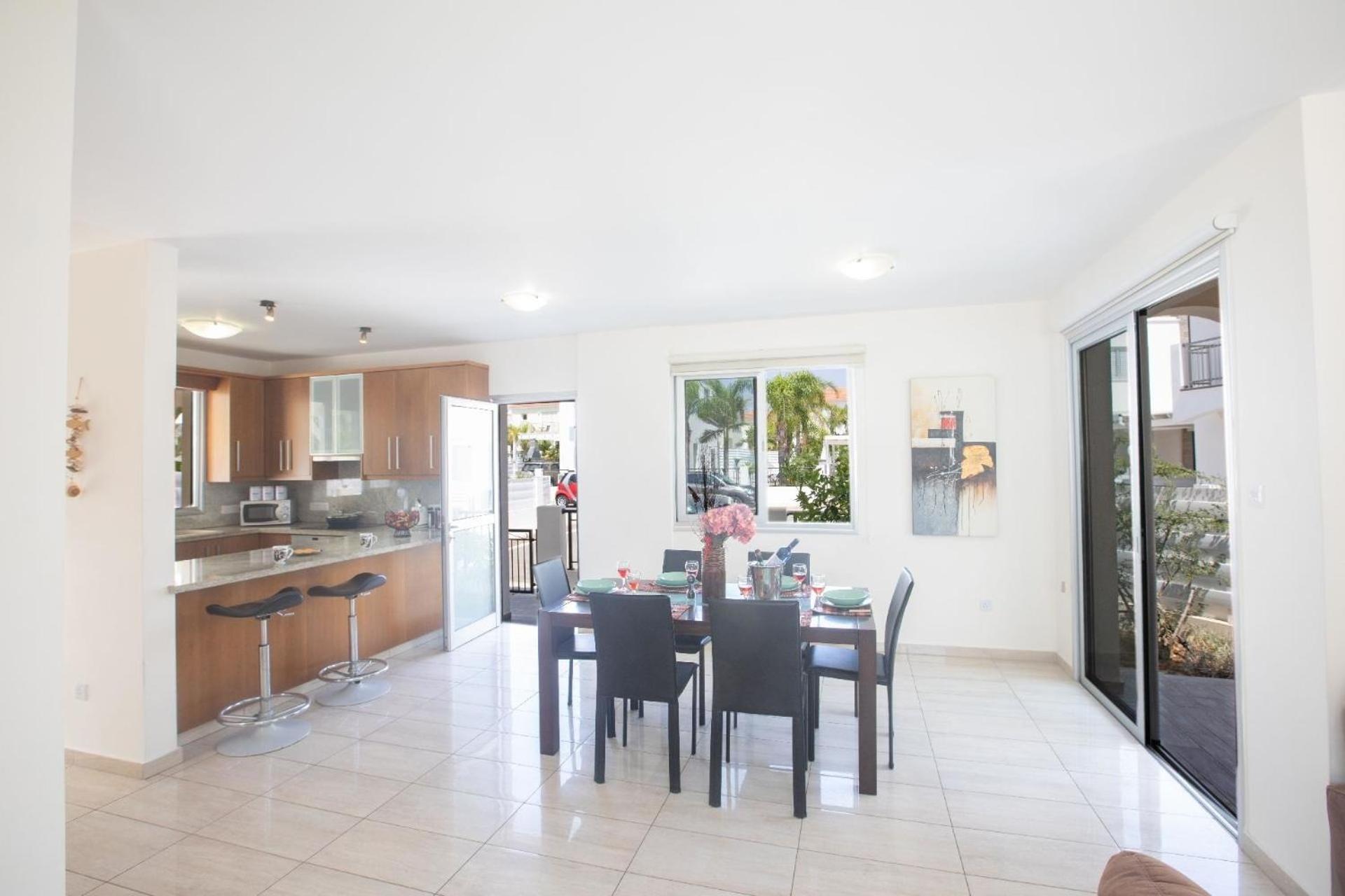Ferienhaus mit Privatpool für 7 Personen ca 145 qm in Pernera, Südküste von Zypern