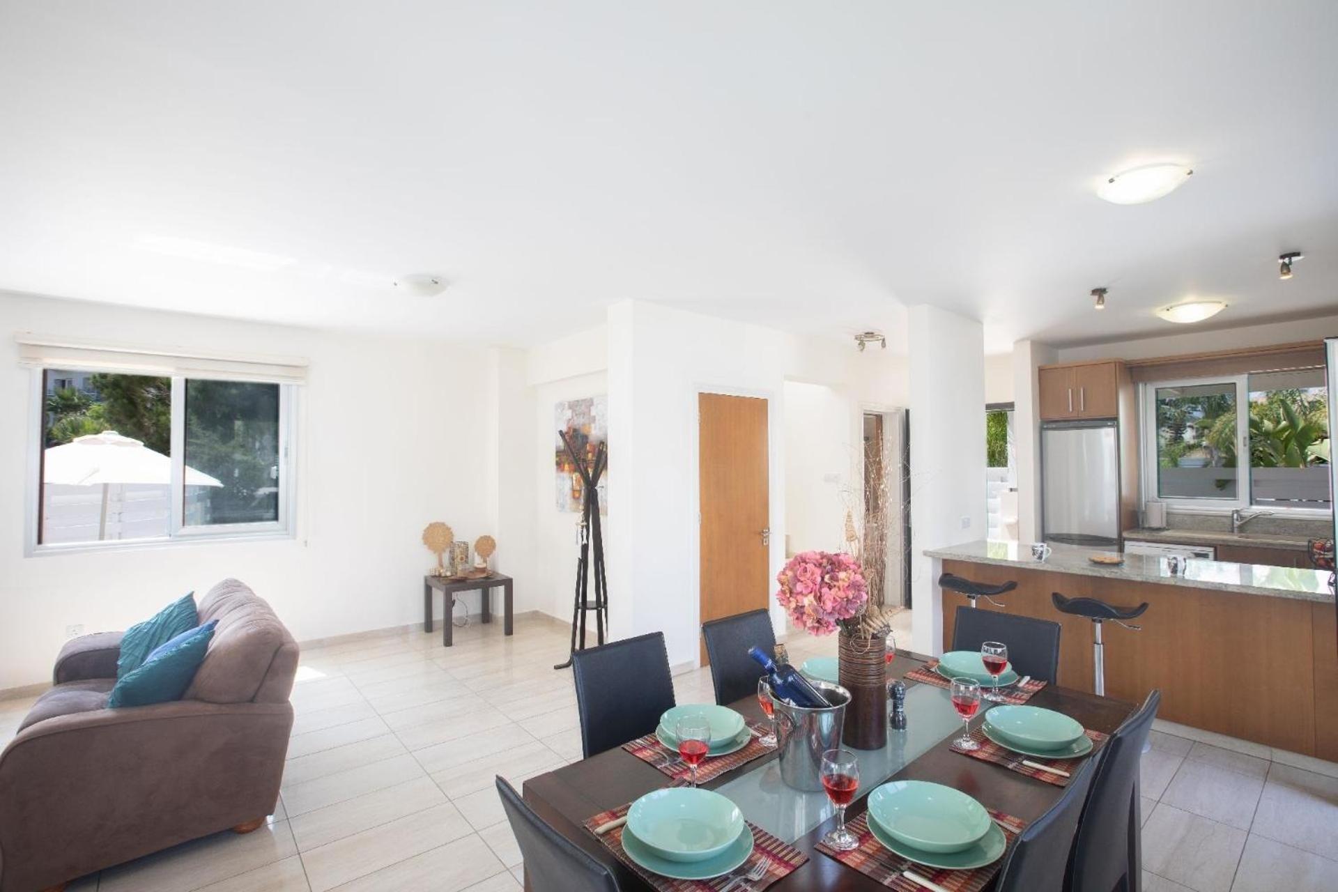 Ferienhaus mit Privatpool für 7 Personen ca 145 qm in Pernera, Südküste von Zypern