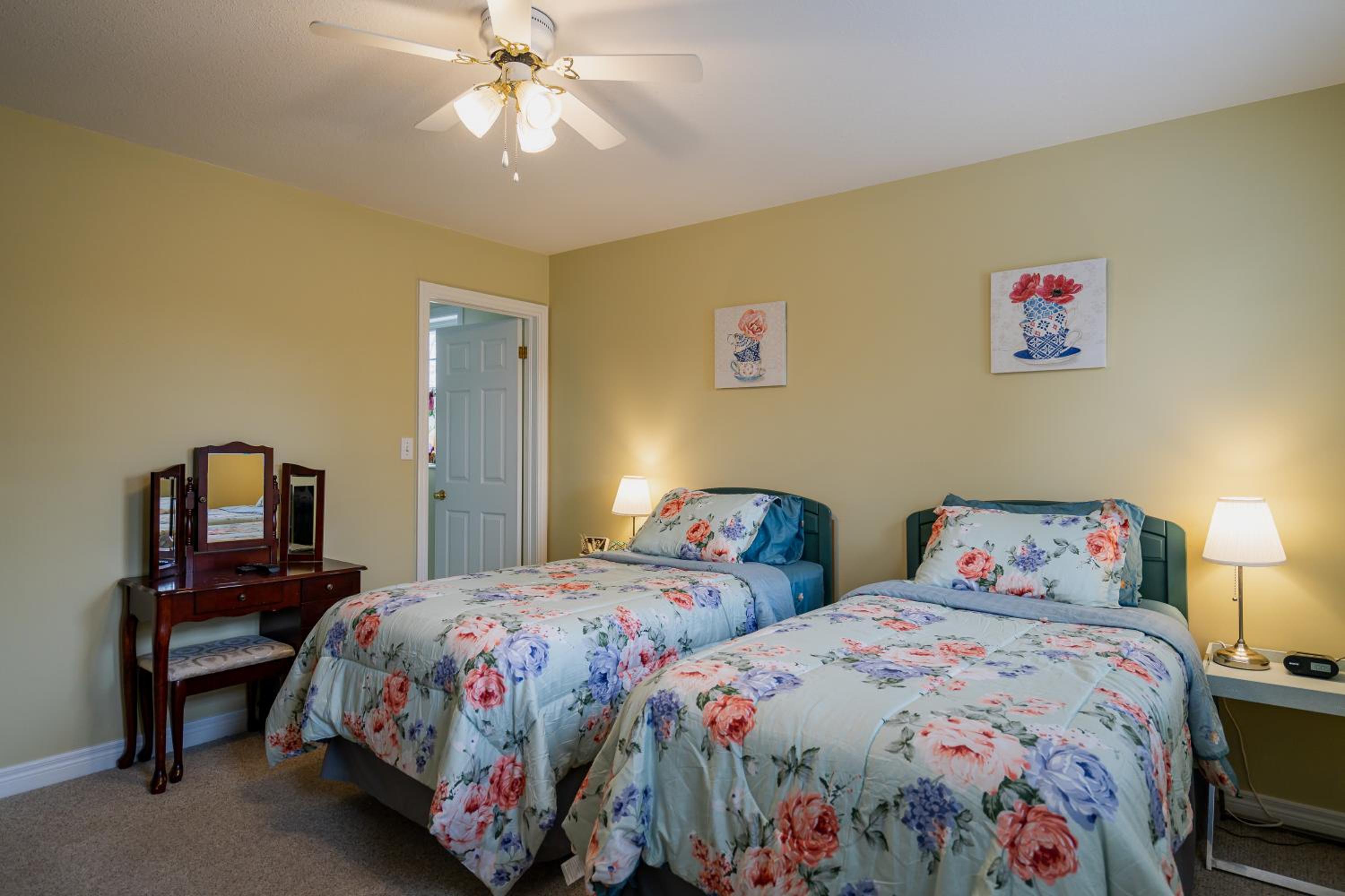 Old Town Country Landing - Property Image 51