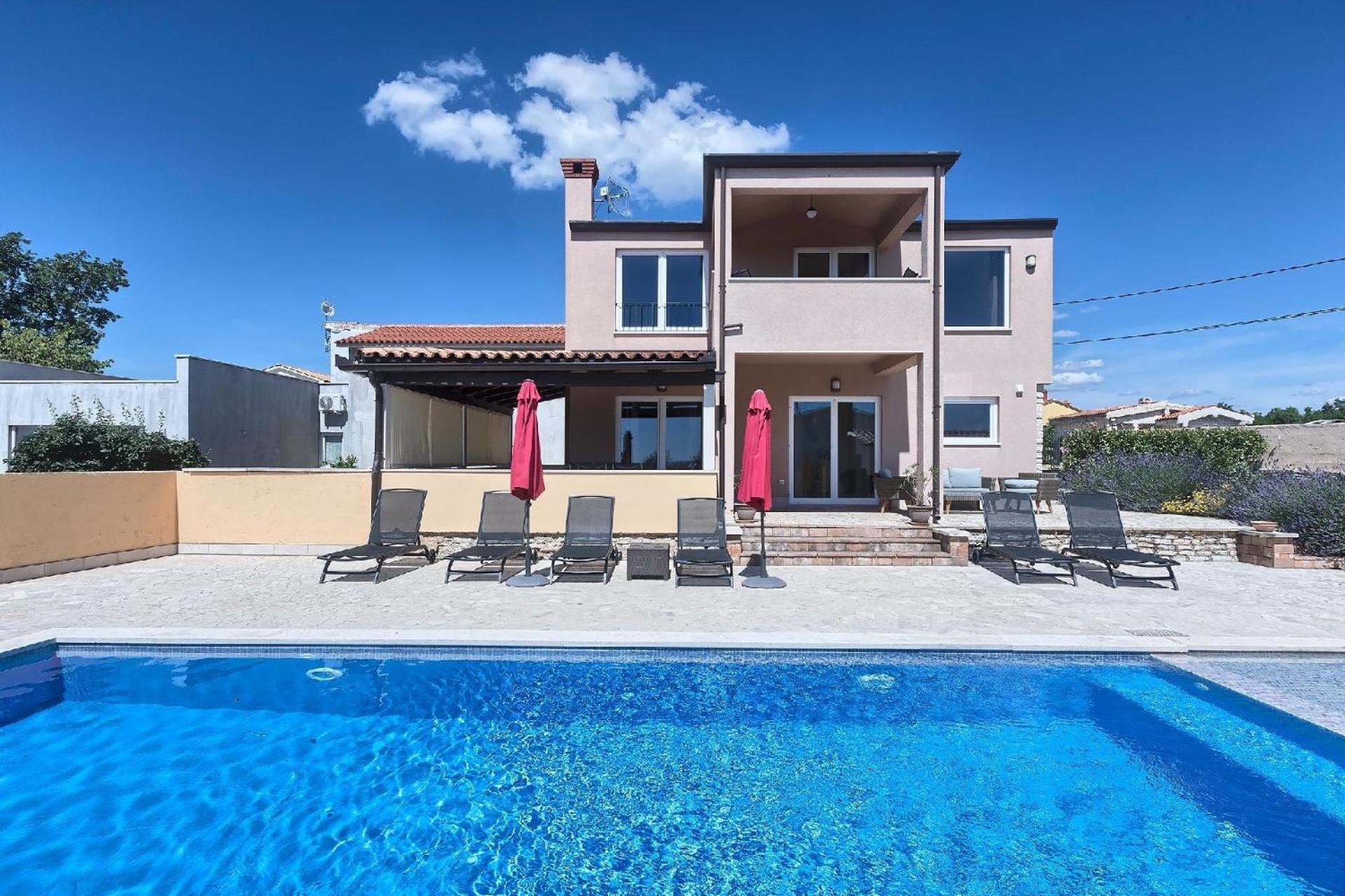 Ferienhaus mit Privatpool für 8 Personen ca 157 qm in Peruski, Istrien Bucht von Raša view 4