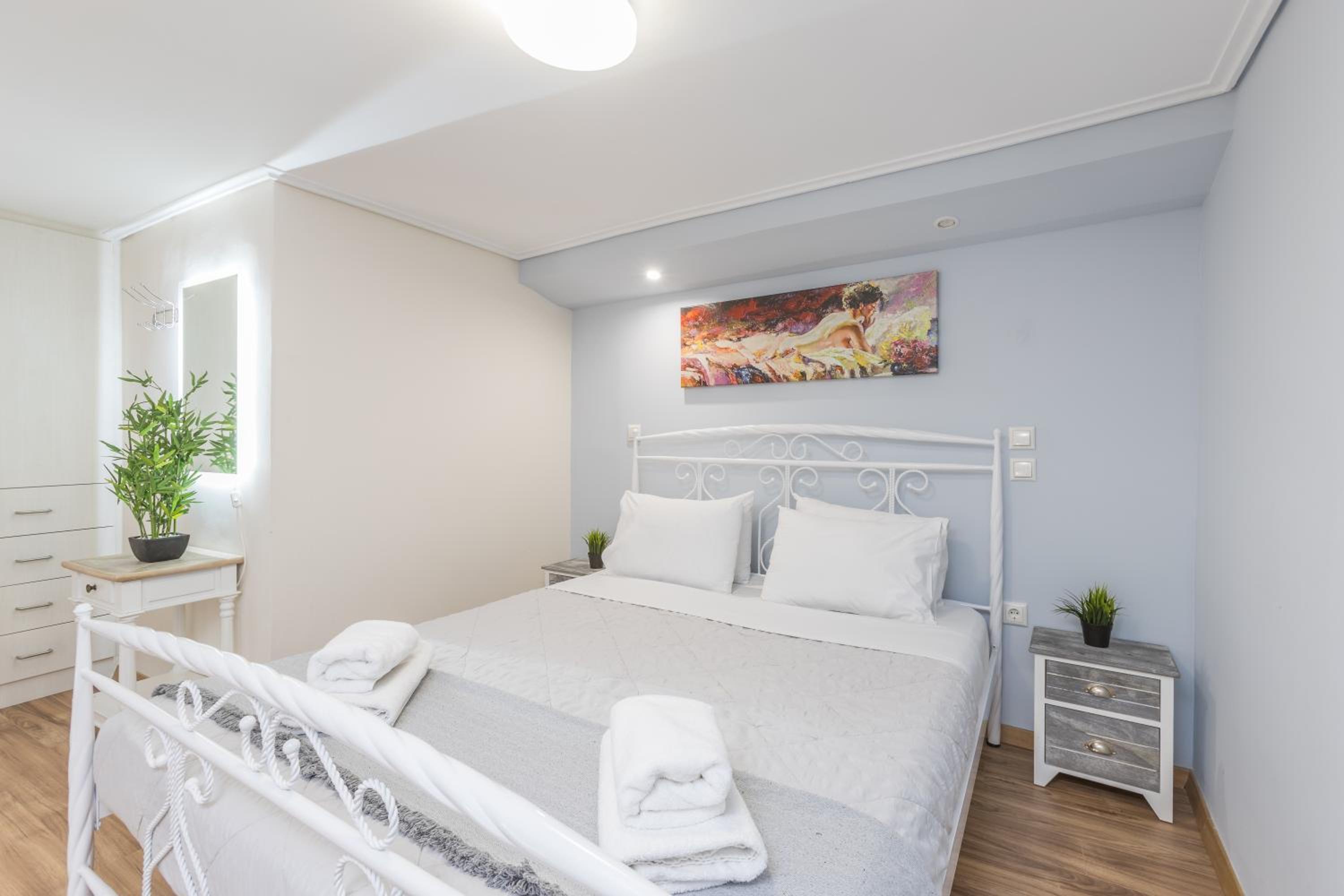 Raise Koukaki Urban Lofts