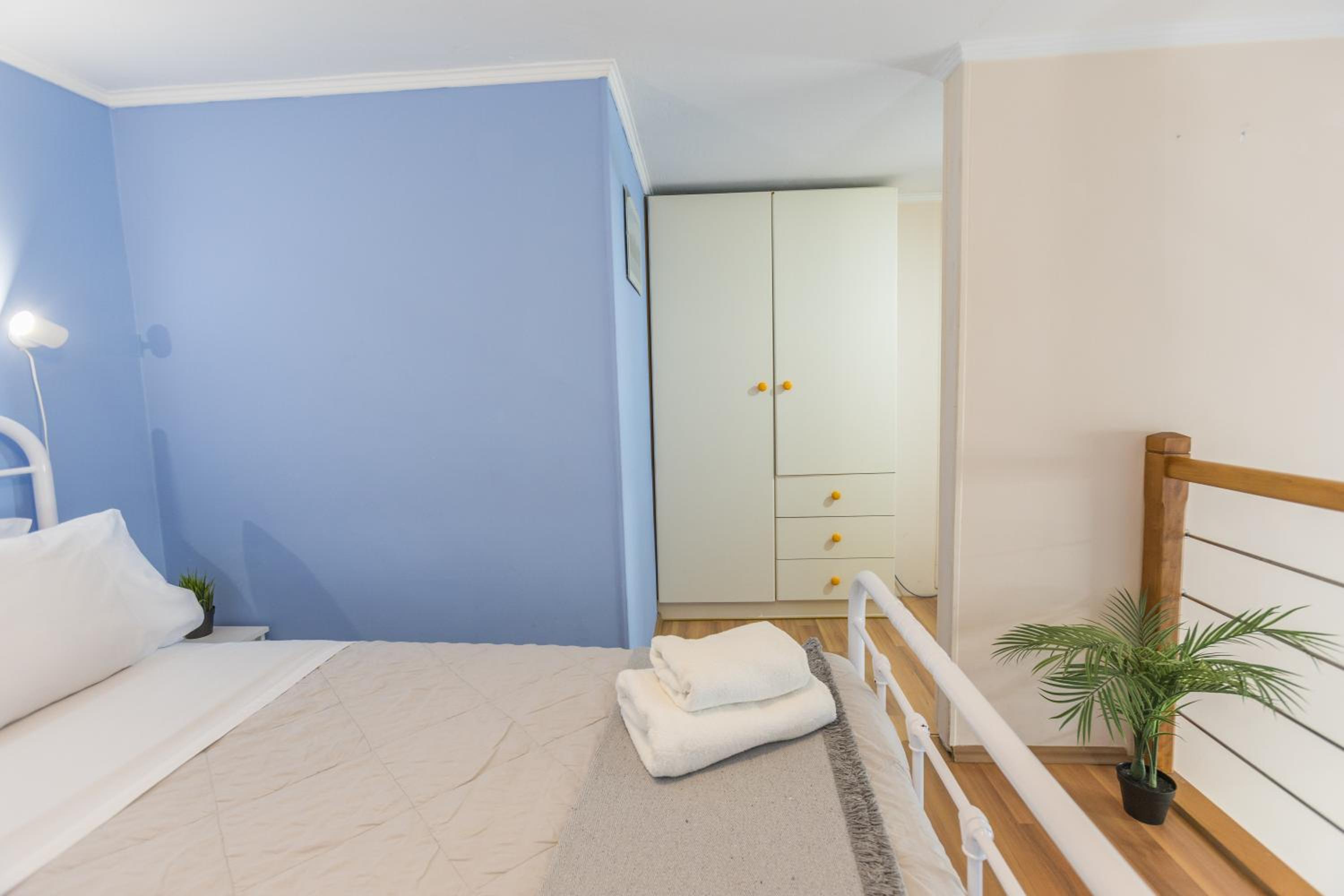 Raise Koukaki Urban Lofts
