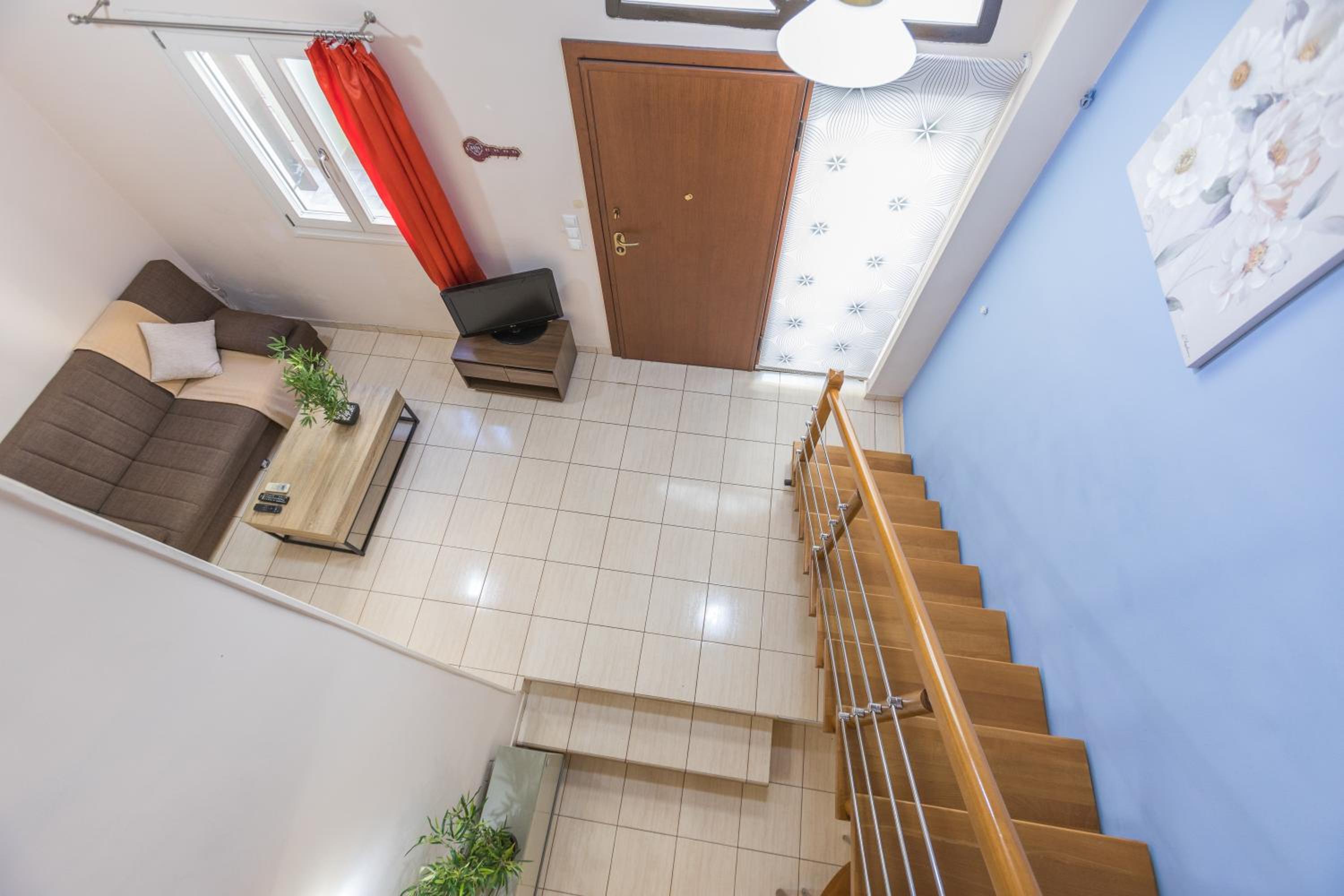 Raise Koukaki Urban Lofts