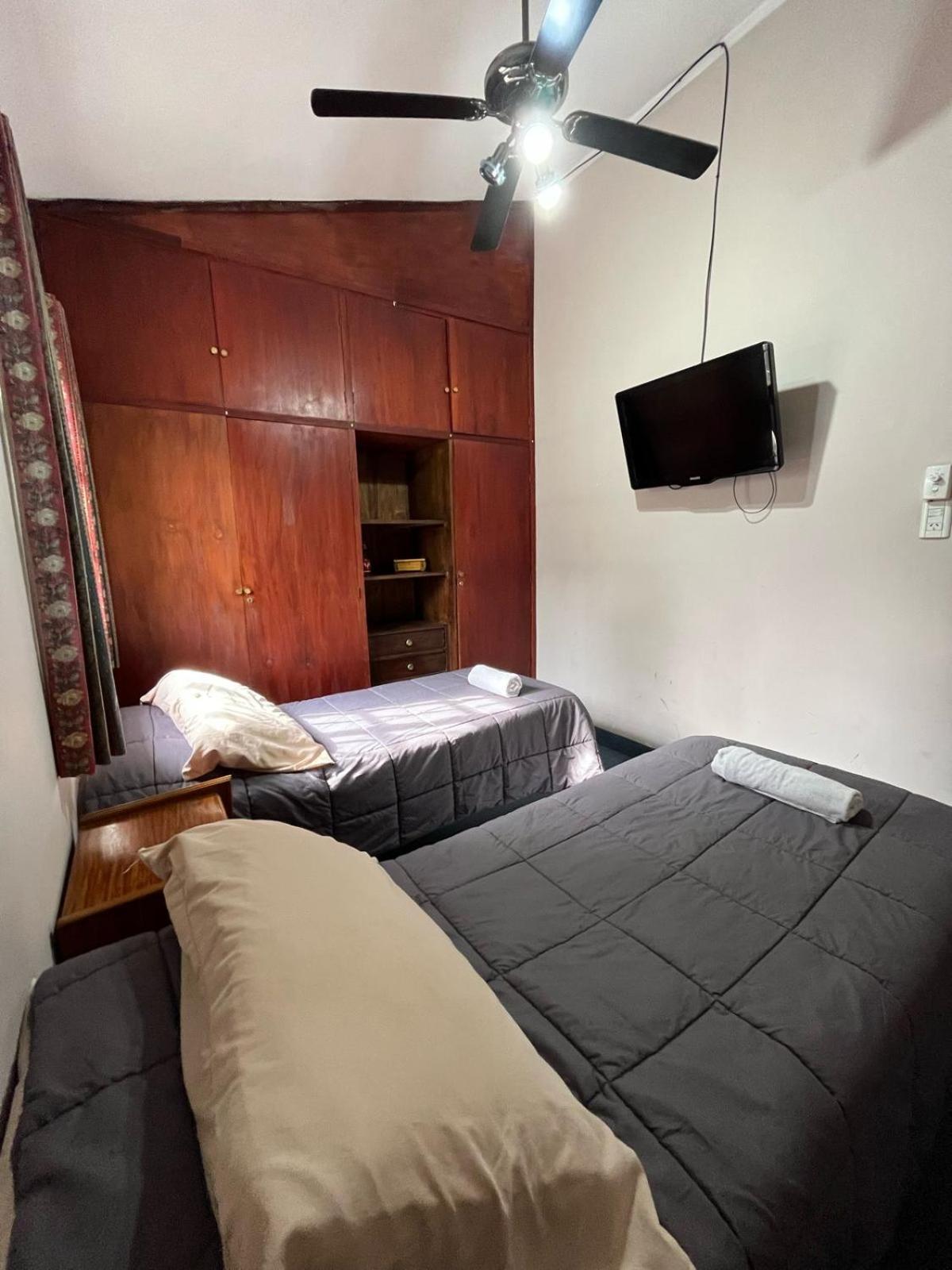 CASA GRAND BOURG CON MAGNÍFICA VISTA Y PILETA