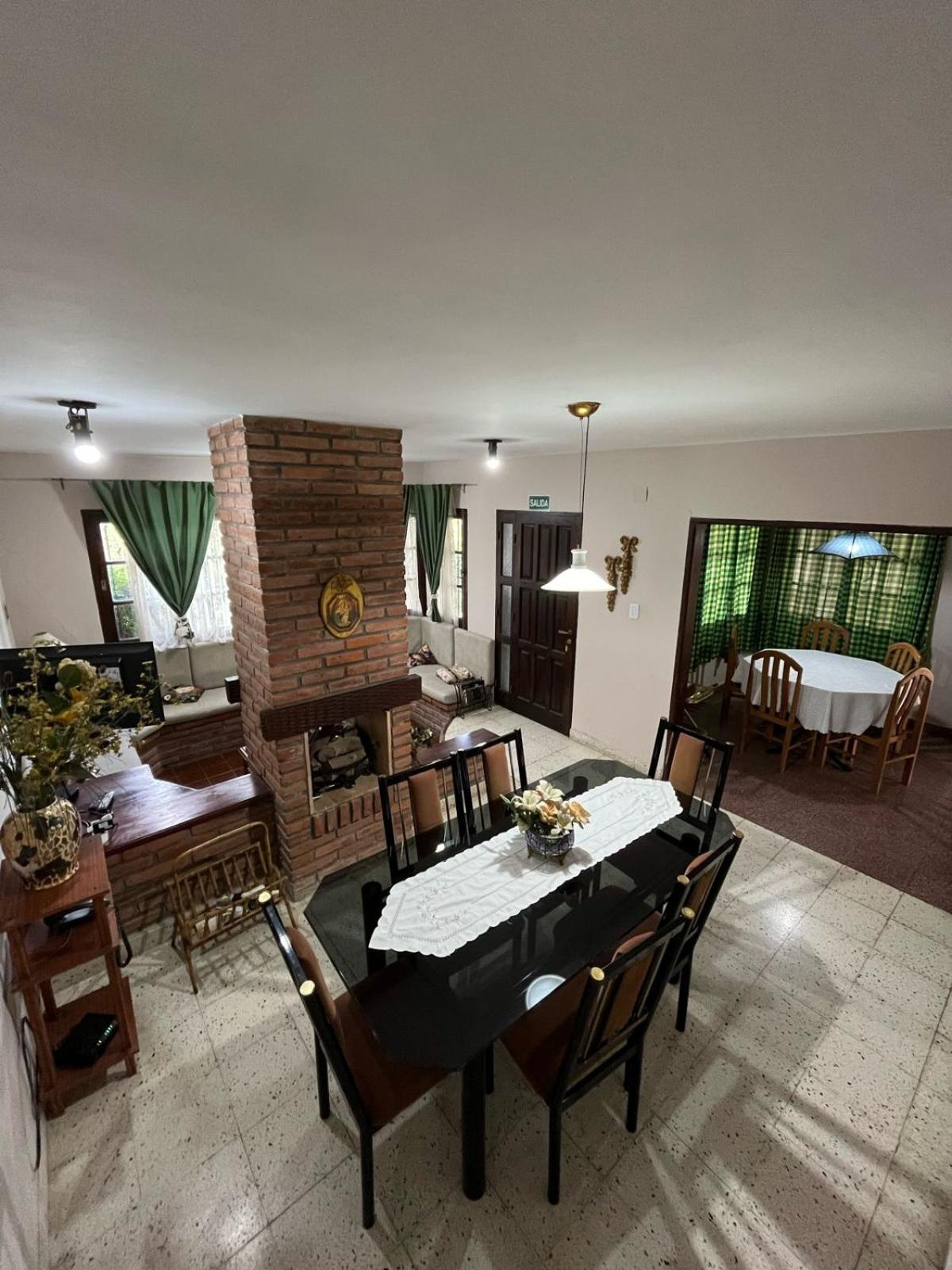 CASA GRAND BOURG CON MAGNÍFICA VISTA Y PILETA