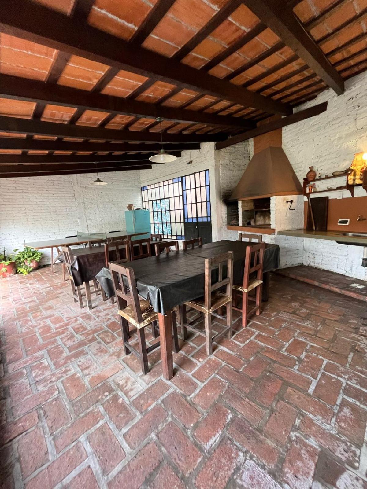 CASA GRAND BOURG CON MAGNÍFICA VISTA Y PILETA