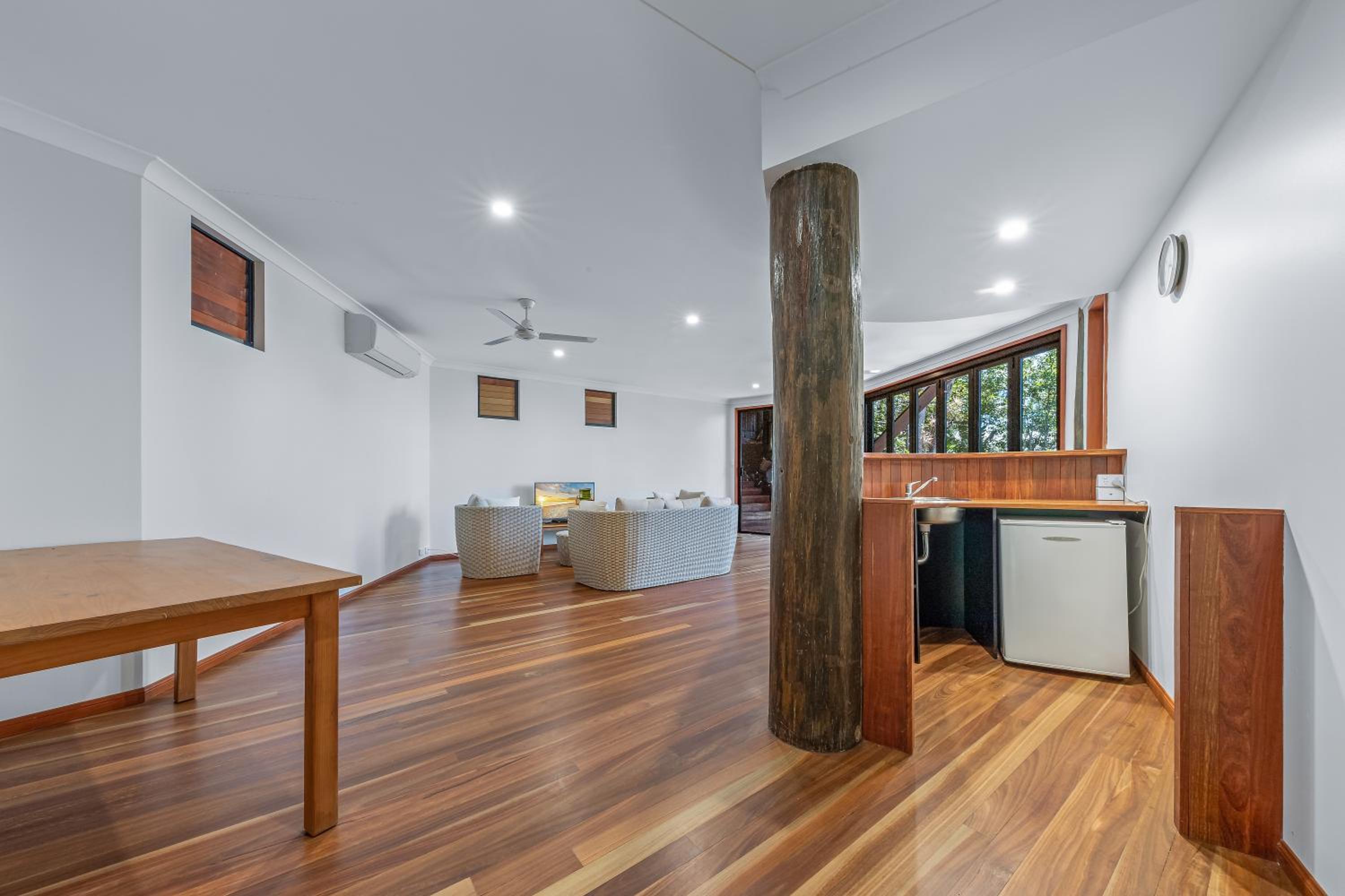 Sea View Retreat