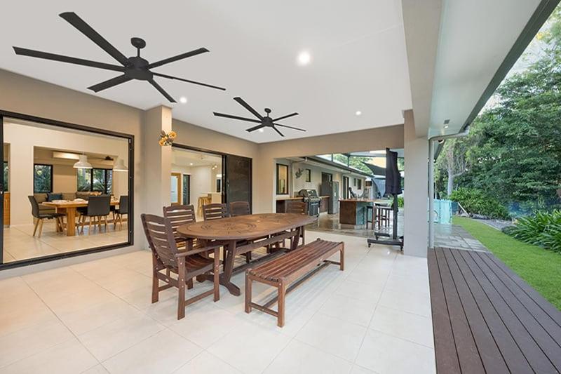 Luxury Style Living 20 minutes from CBD