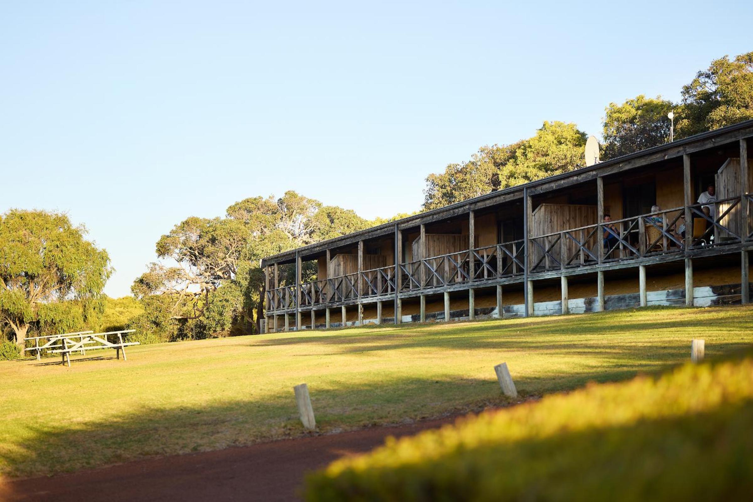 Chandlers Smiths Beach Villas