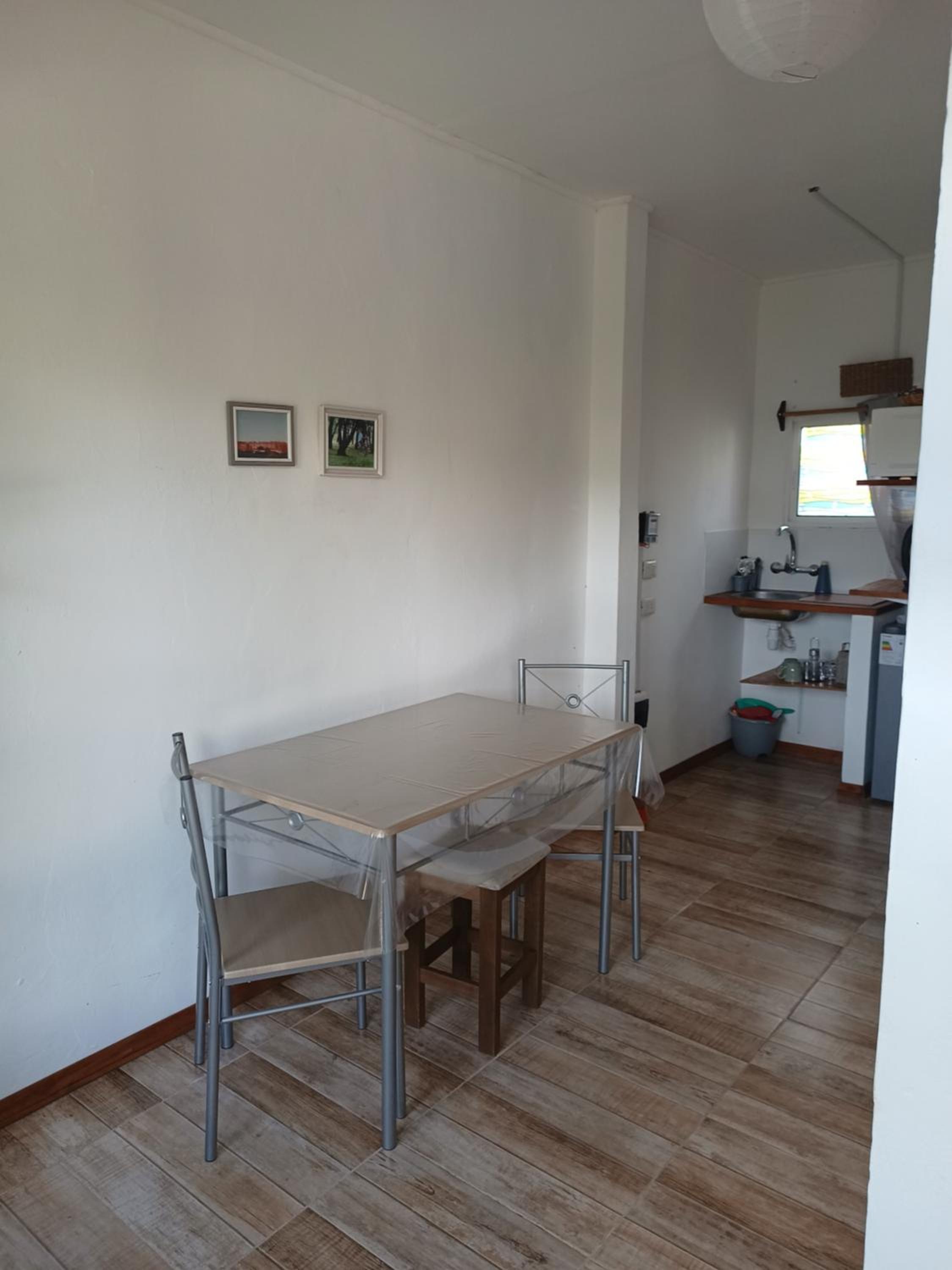 Apartamento 5 Para 3 Equipado básico, Lindo para descansar y trabajar view 3
