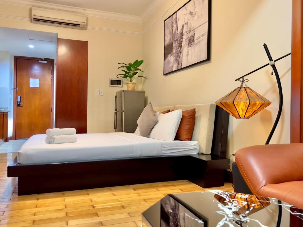 Cheng's Apartment