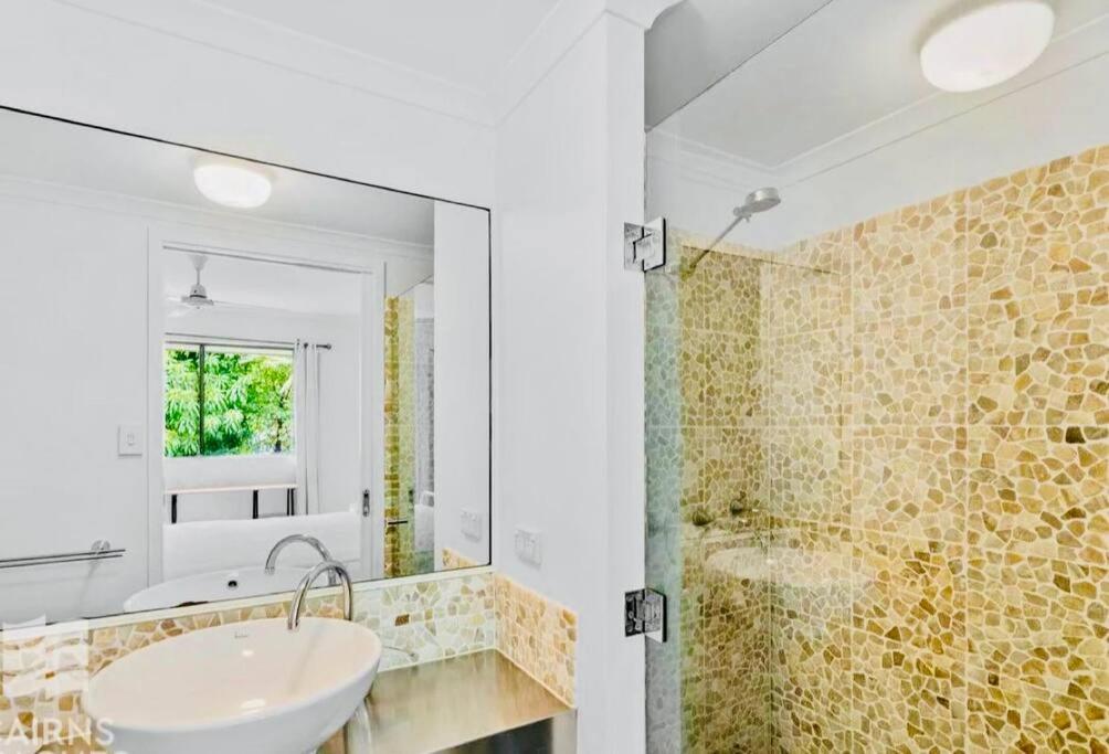 Sunbird Suite in Palm Cove
