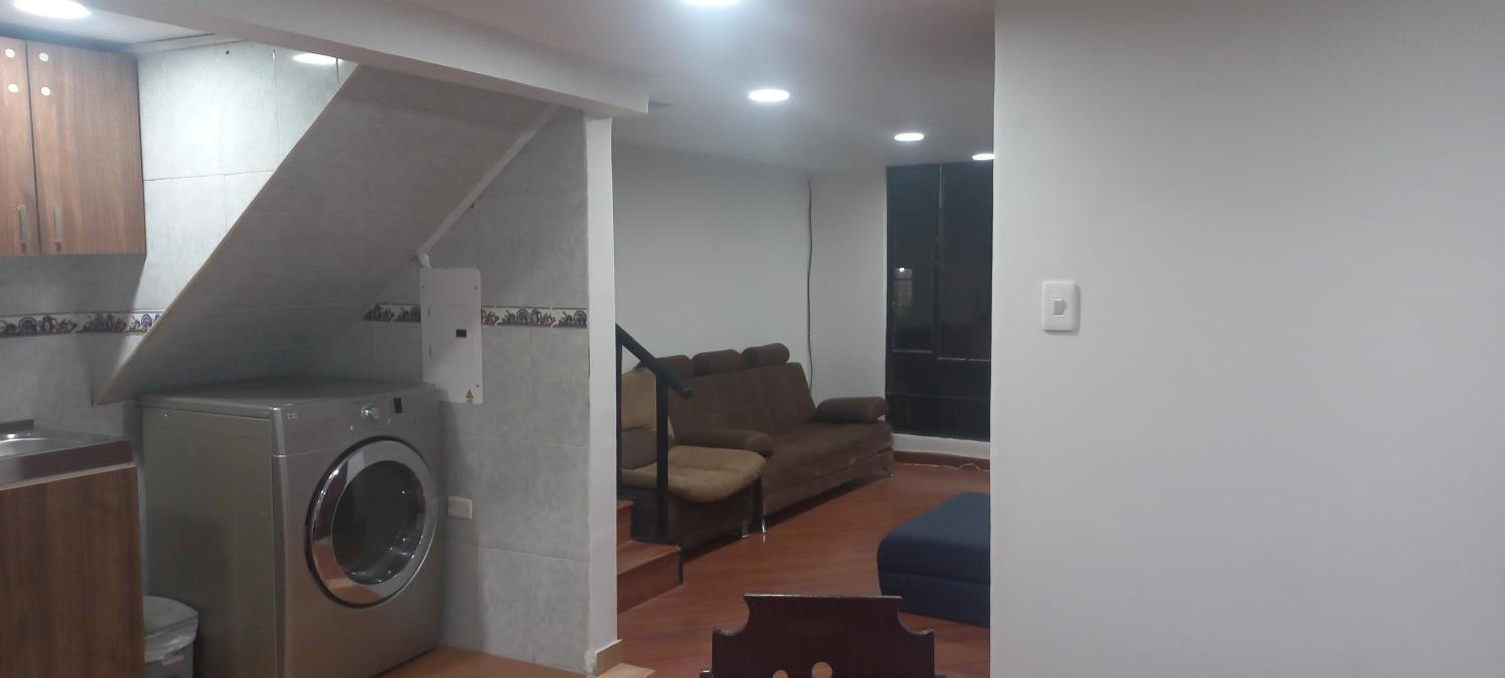 Apartamento Duplex Cerca al Movistar Arena