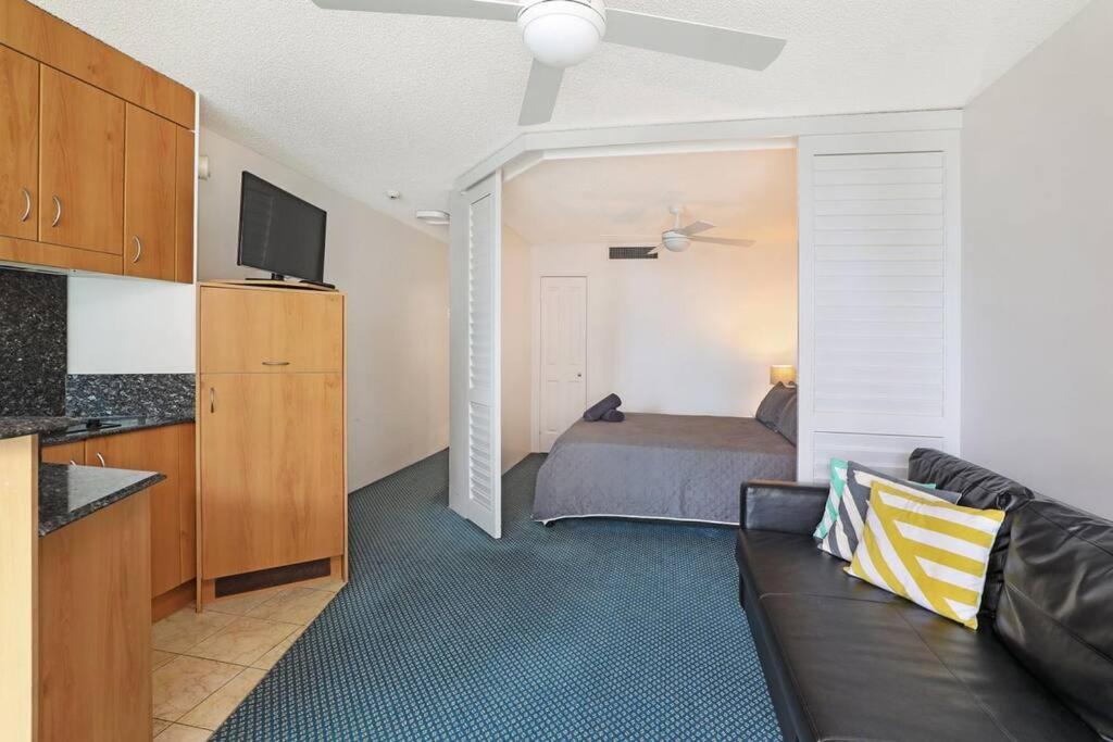 8th Floor Ocean View Landmark Resort Mooloolaba