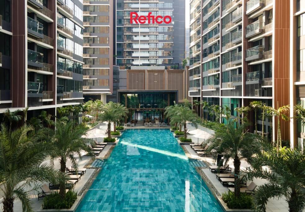 Luxury Condo In D1 Saigon