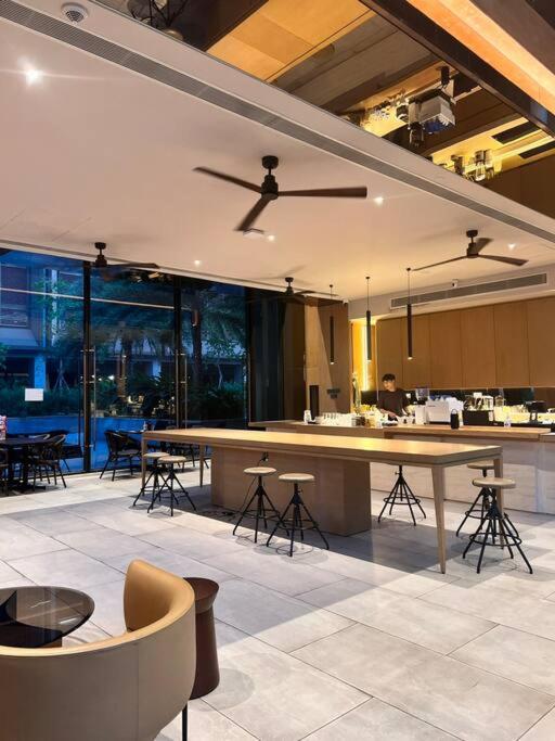 Luxury Condo In D1 Saigon