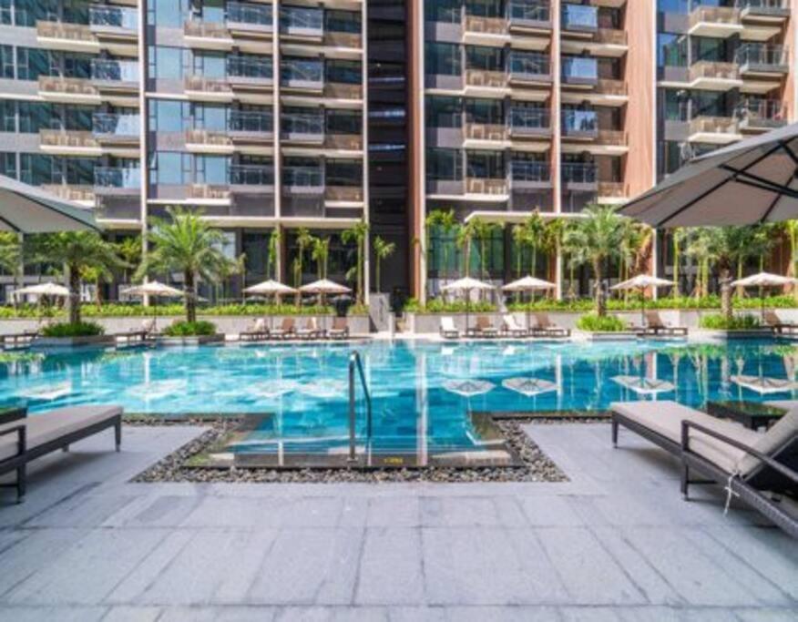 Luxury Condo In D1 Saigon