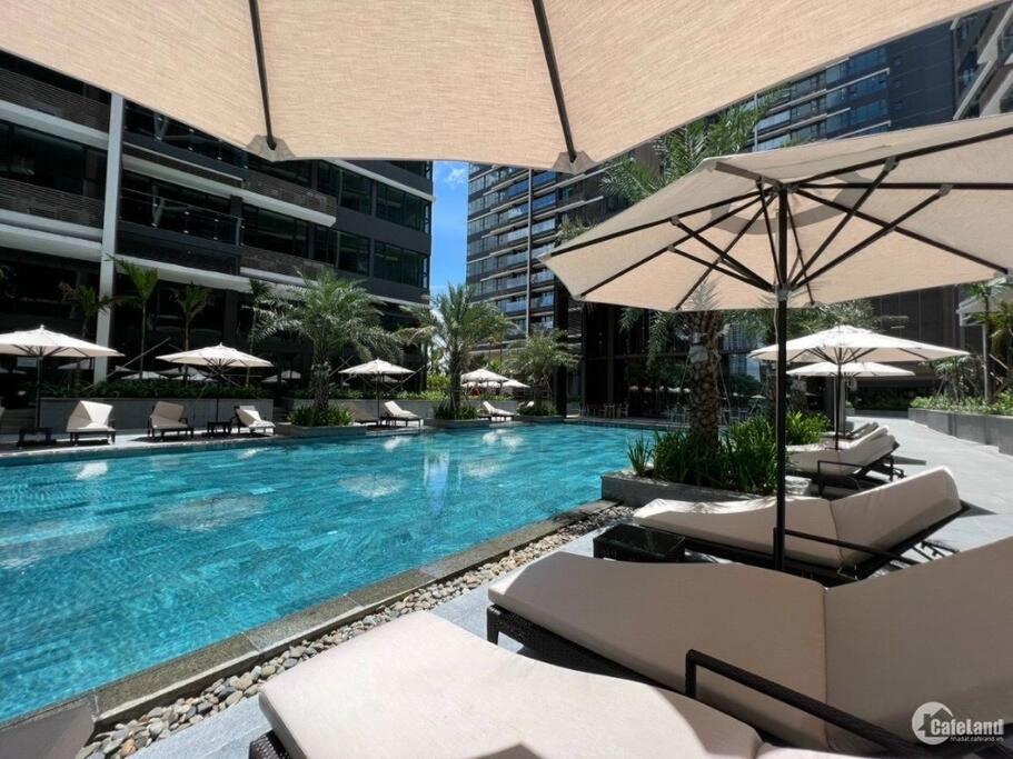 Luxury Condo In D1 Saigon