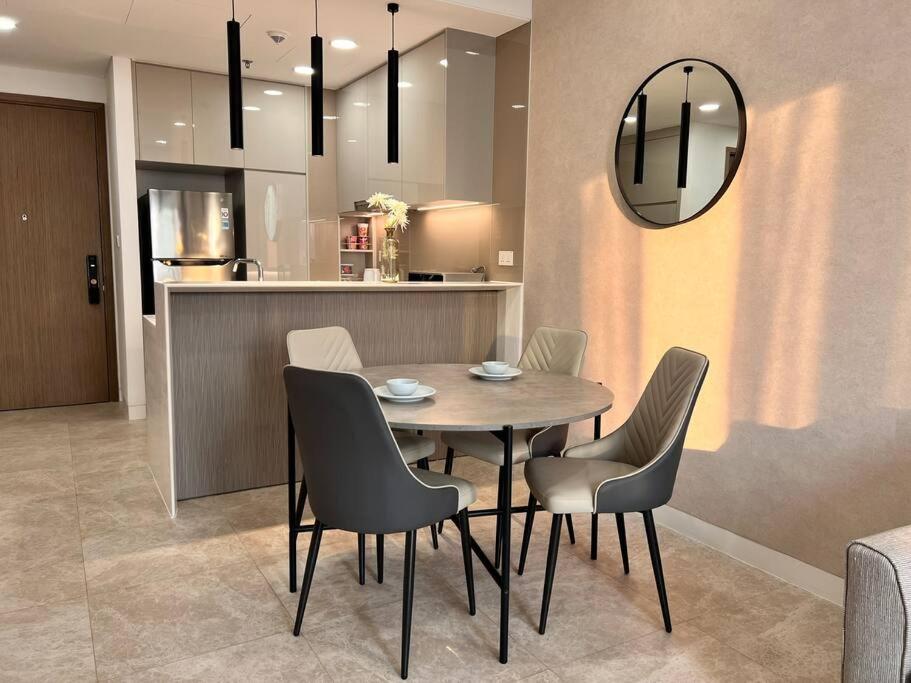 Luxury Condo In D1 Saigon