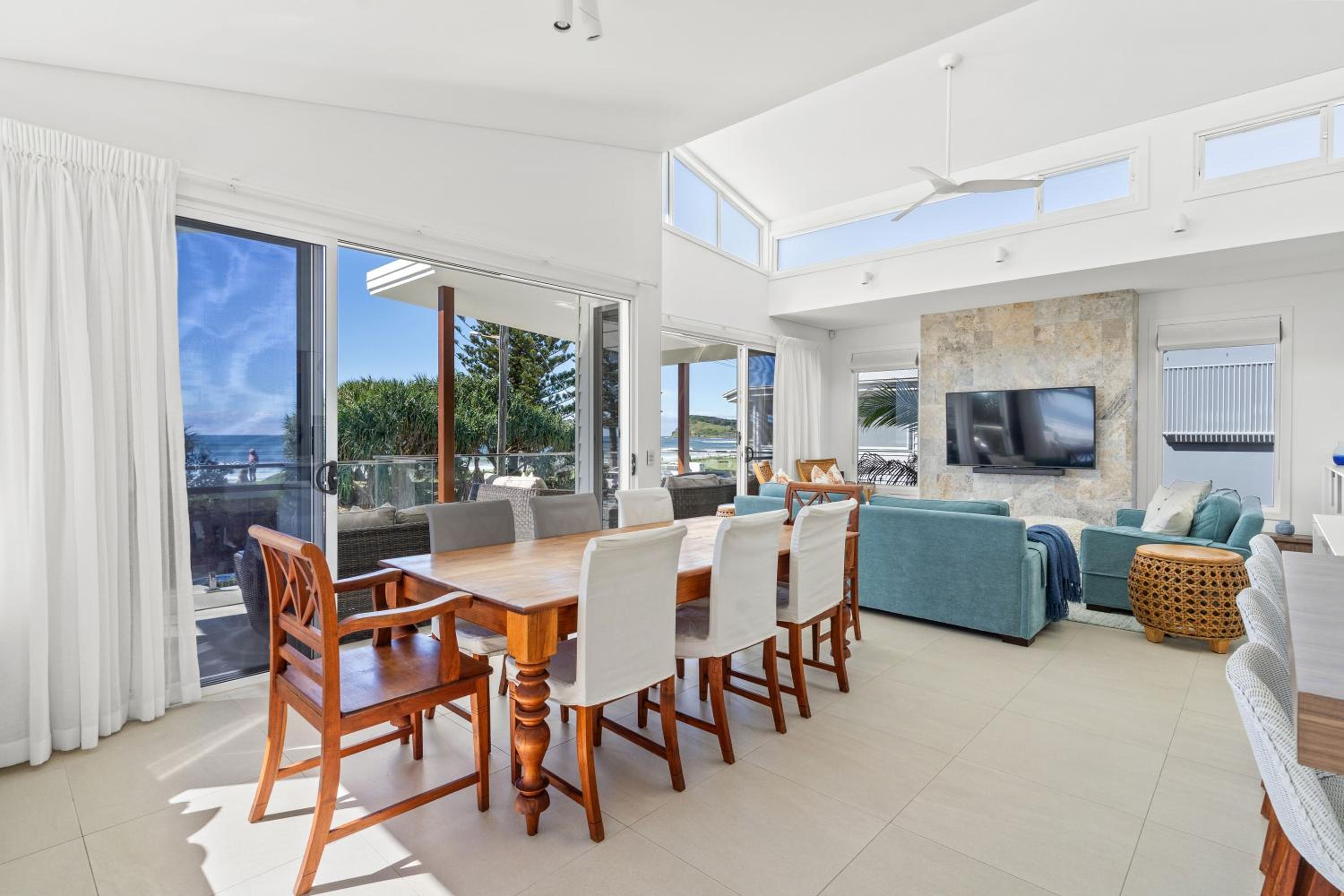 Coco de Mer Beach Villa 1