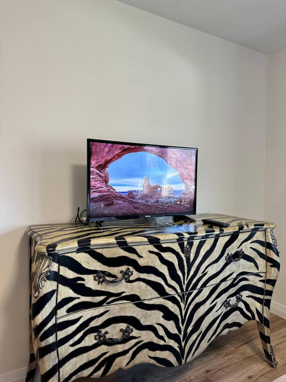 3 Bdr Bungalow in Burlington