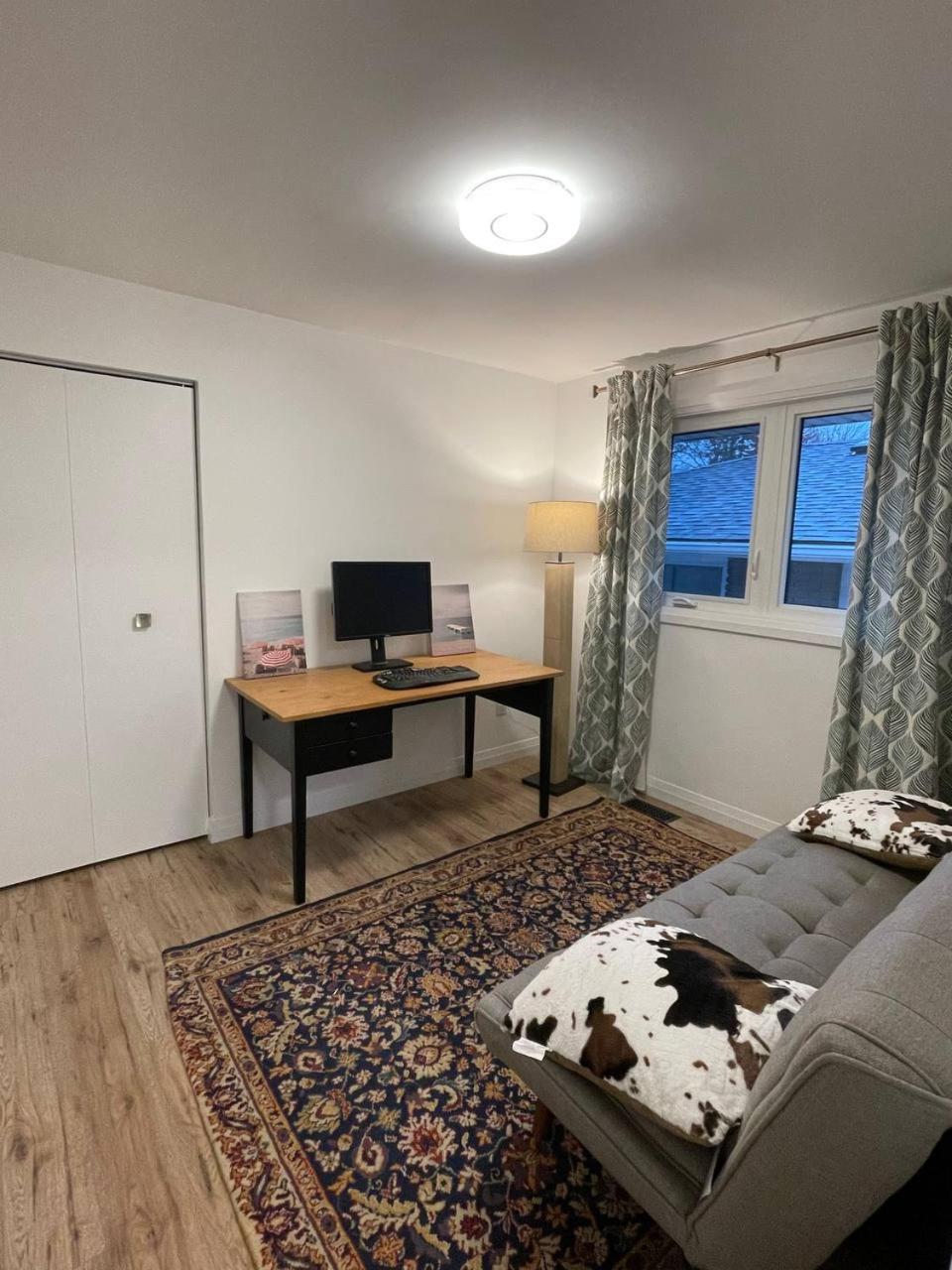 3 Bdr Bungalow in Burlington