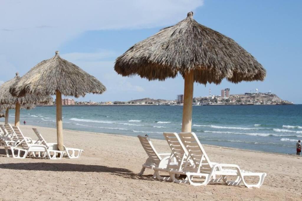 Luxurious 1 Bedroom Ocean Front in Las Palomas view 2