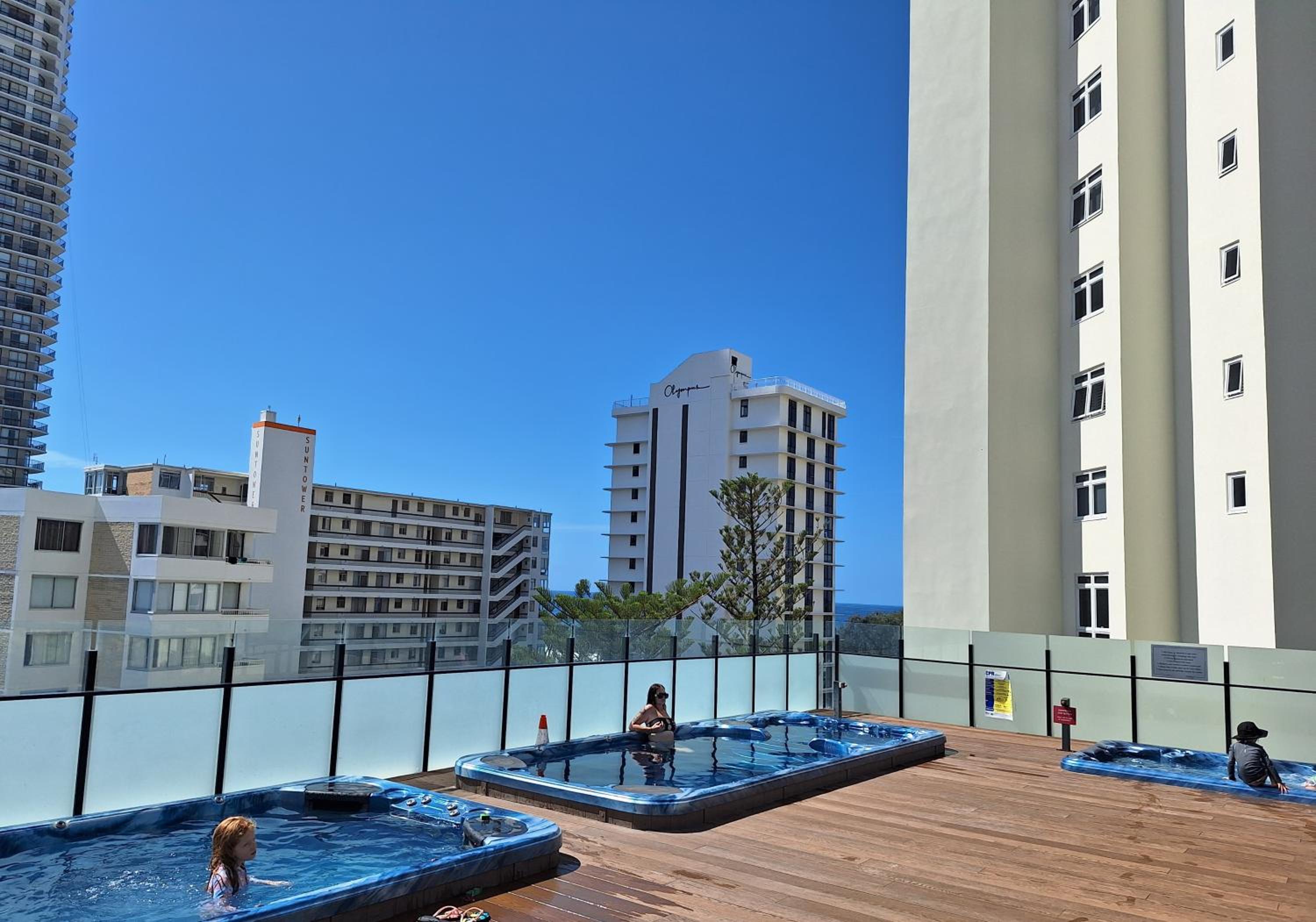 Studio Apartment Mantra view 1016