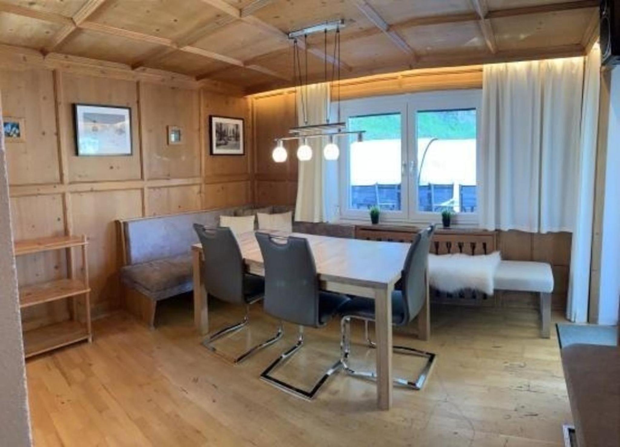 Komfortables Ferienhaus In Landeck Mit Pool