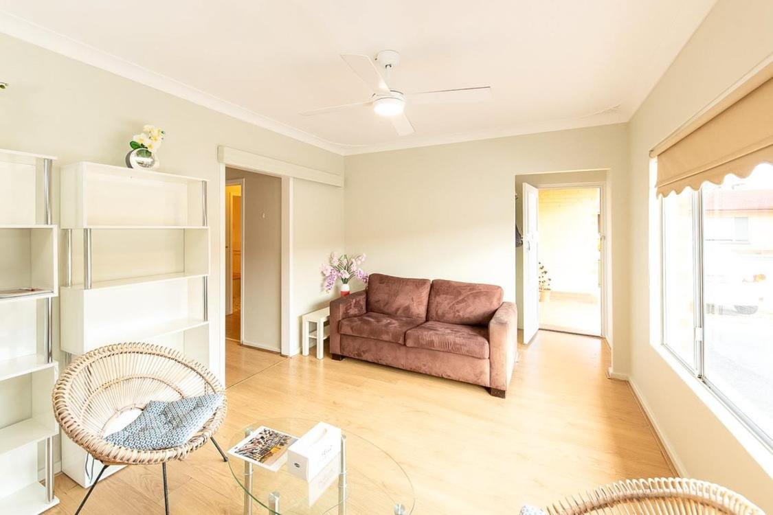 Henley Beach Seaside Escape