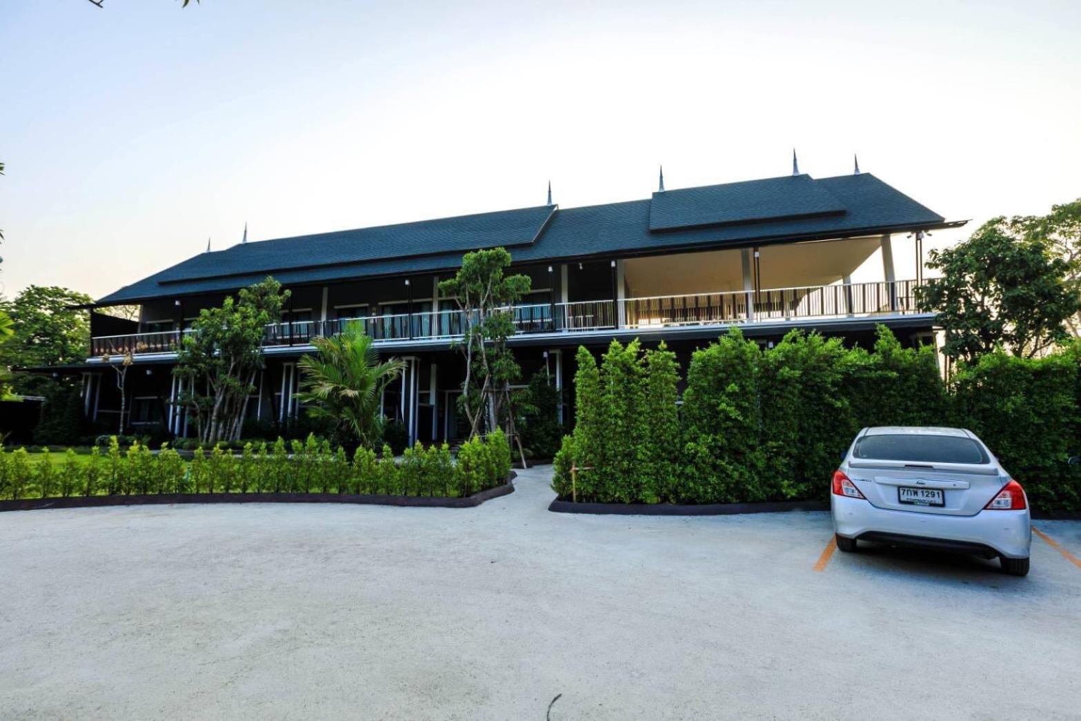 Oscar Villa Aonang Krabi