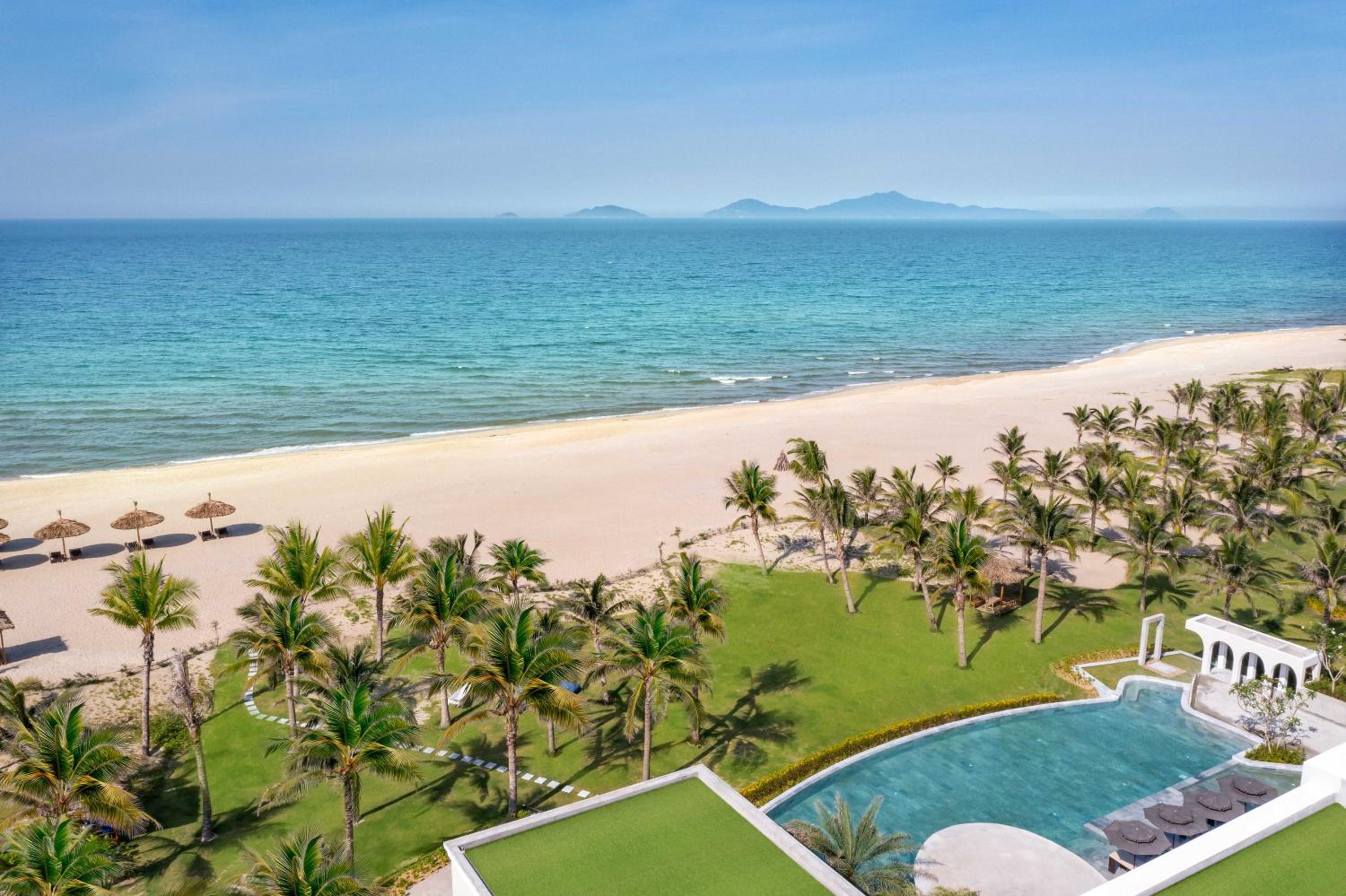 Royal Beachfront Villas & Spa Hoi An Danang