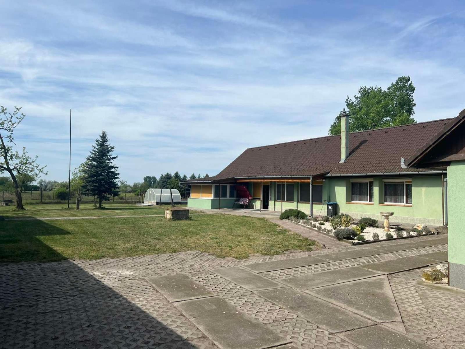 Nyugalom Szigete Vendégház