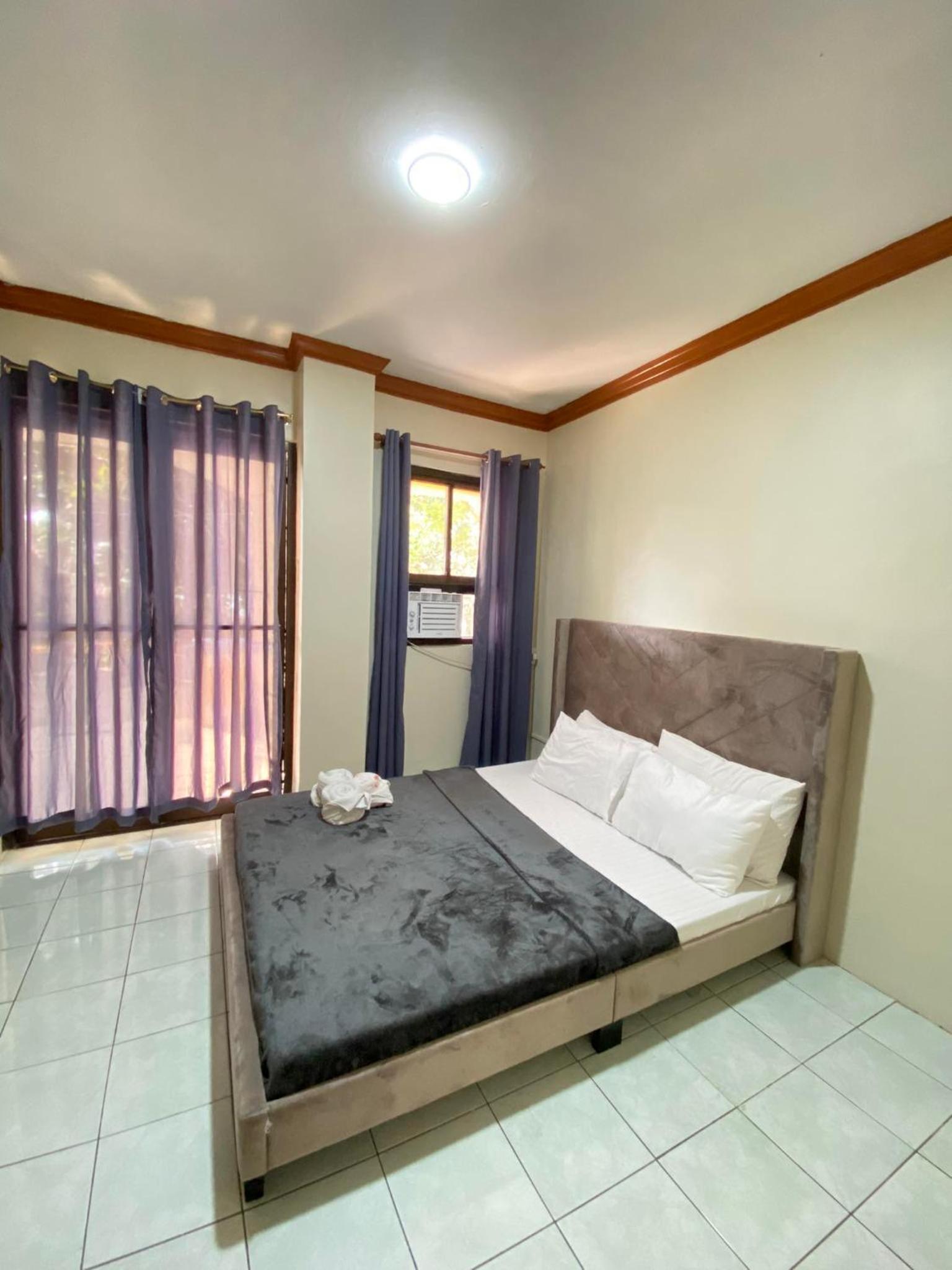 Exclusive Beachfront House at San Juan La Union view 4