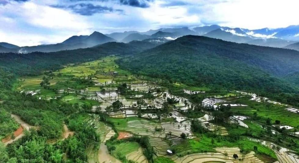 Shunyu Homestay, Mima view 5